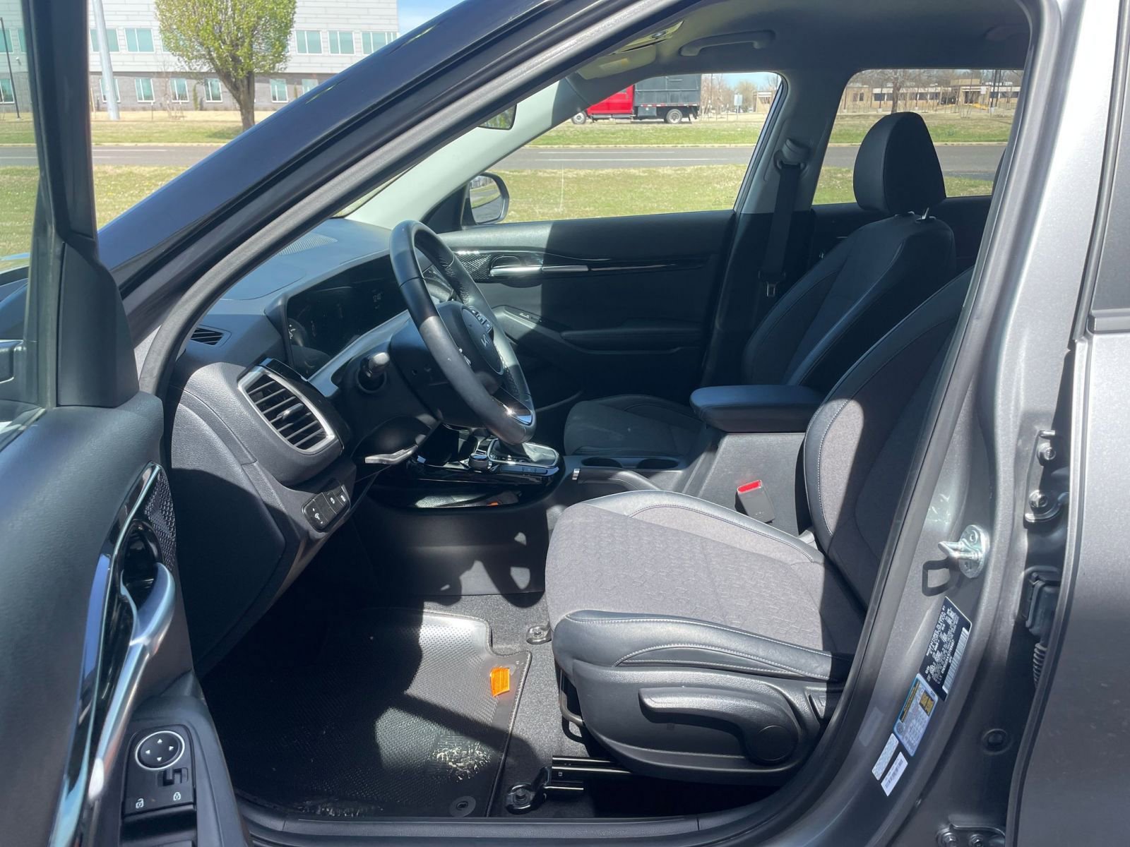 Thumbnail: 2025 Kia Seltos - 27