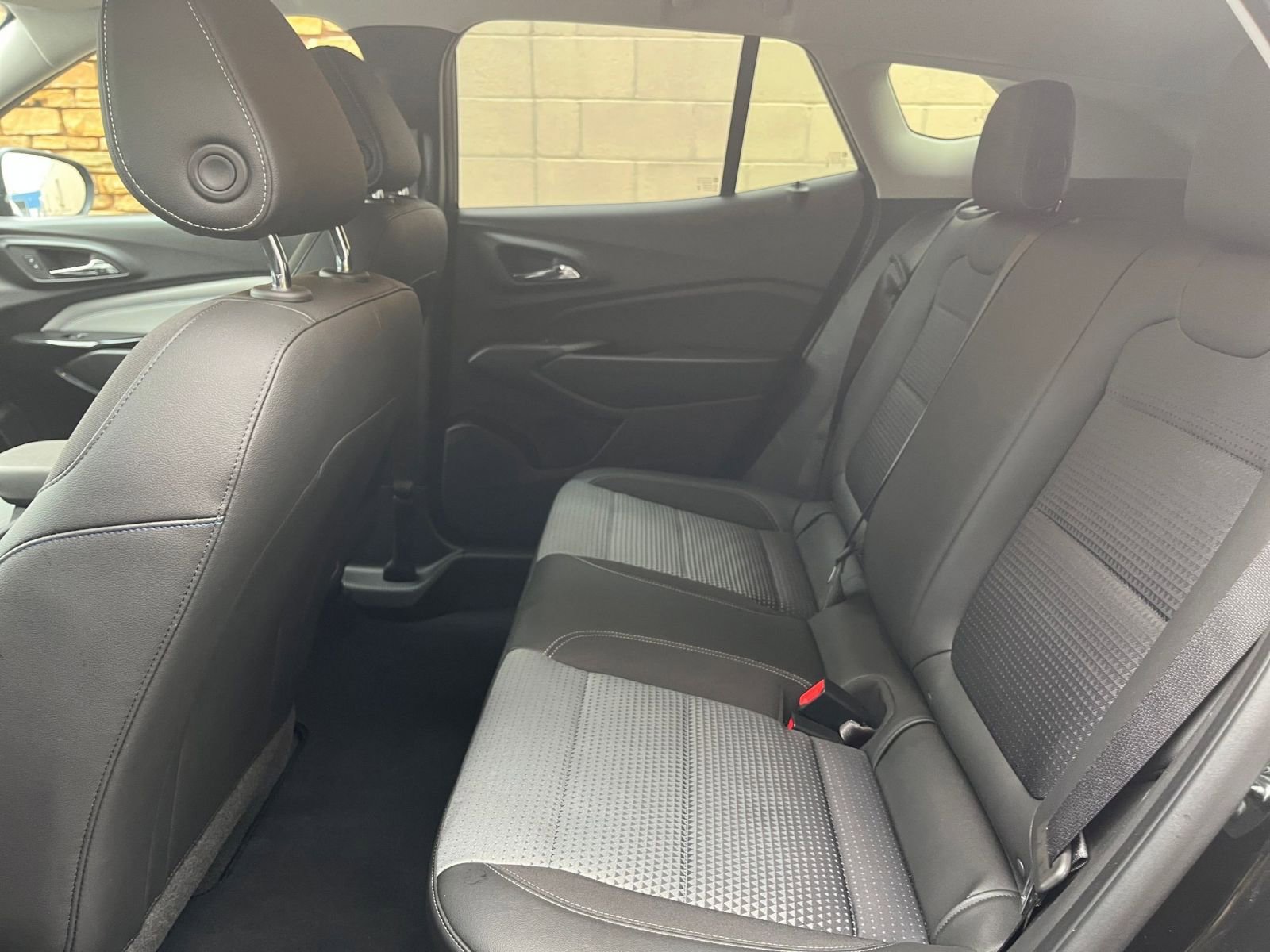 Thumbnail: 2025 Chevrolet Trax - 23