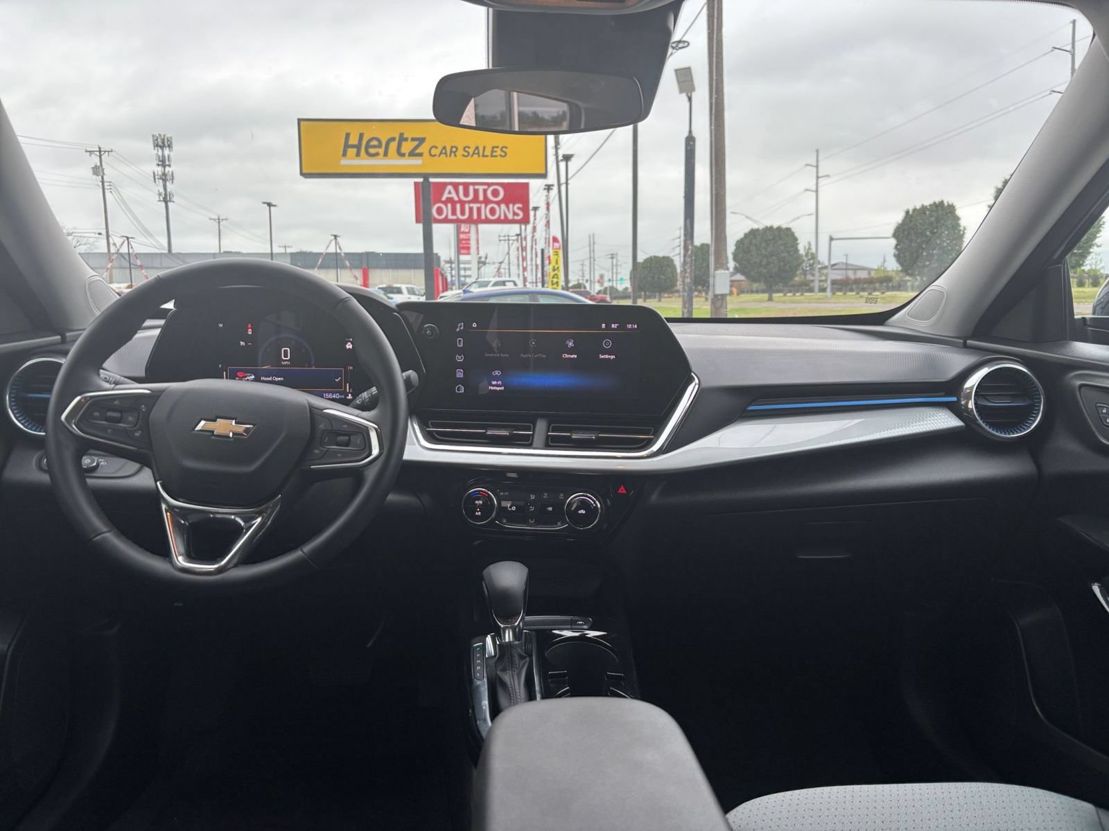 Thumbnail: 2025 Chevrolet Trax - 32