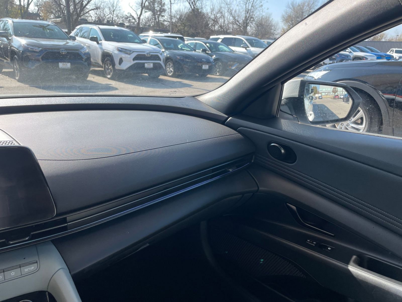 Thumbnail: 2025 Hyundai Elantra - 35