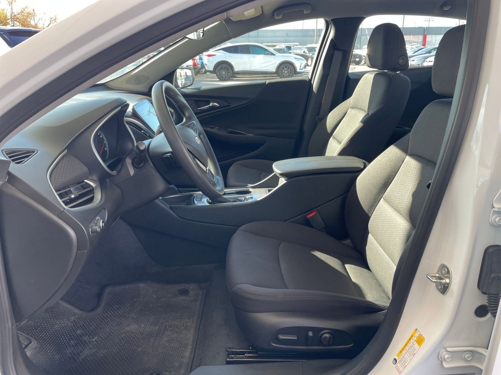 Thumbnail: 2024 Chevrolet Malibu - 27