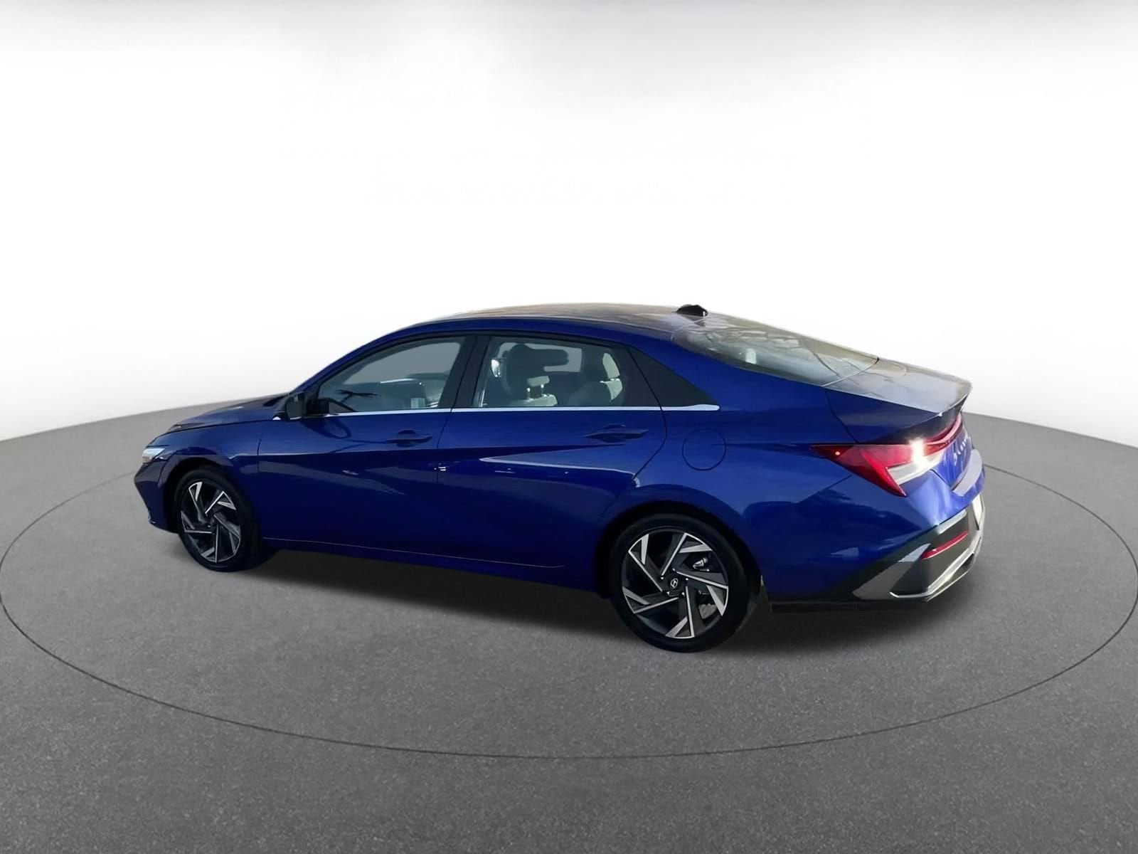 Thumbnail: 2025 Hyundai Elantra - 7