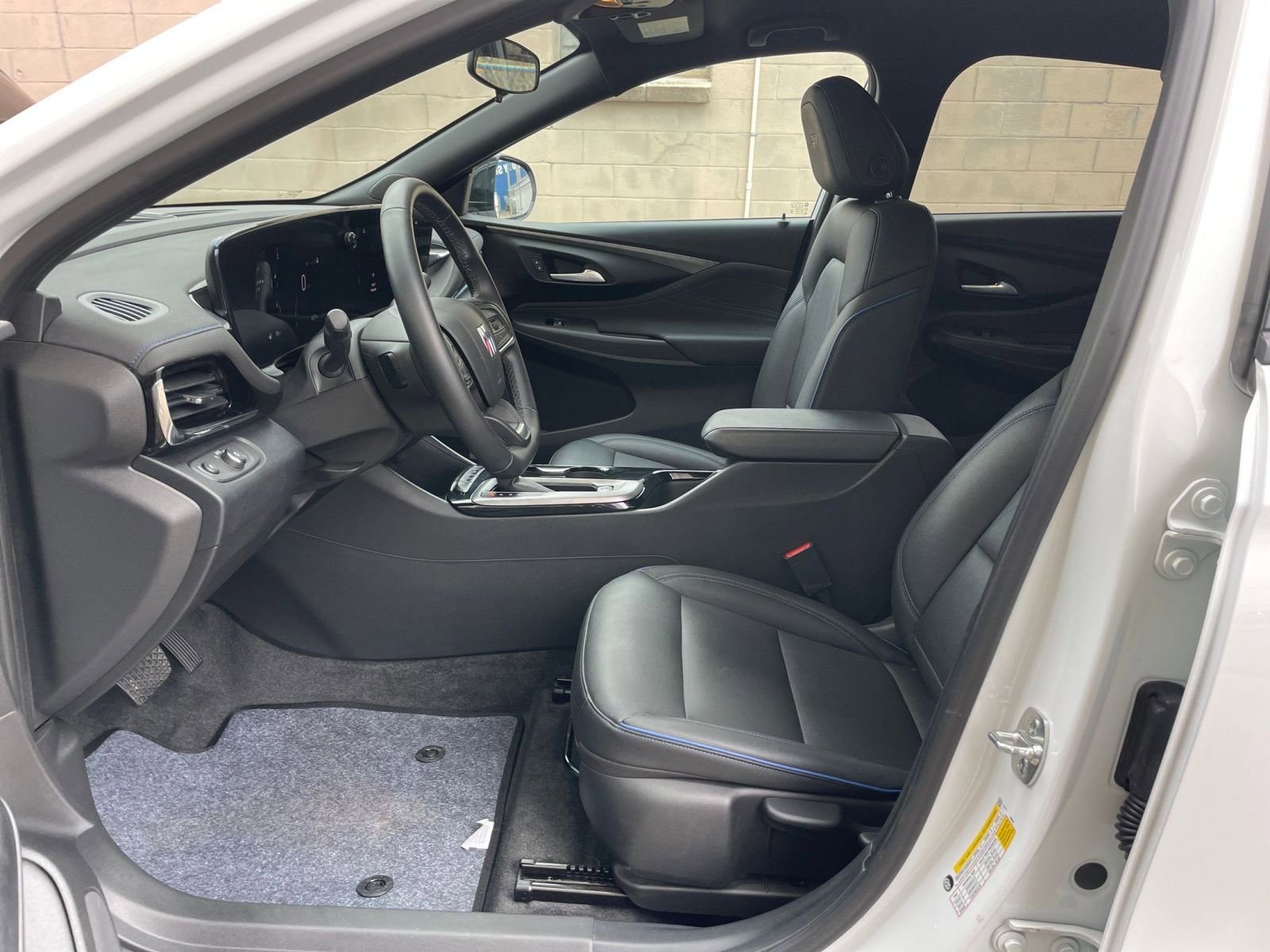 Thumbnail: 2025 Buick Envista - 24