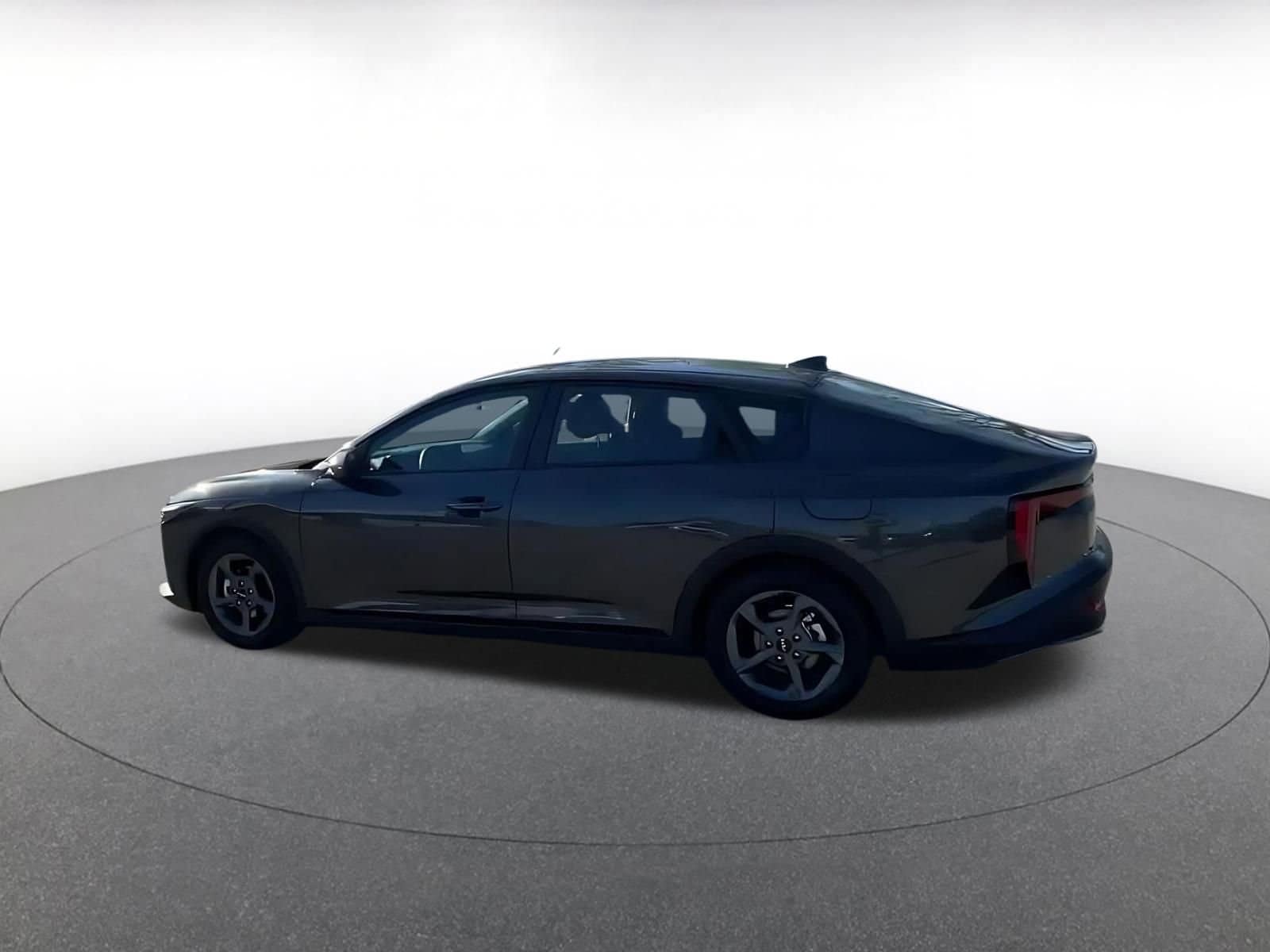 Thumbnail: 2025 Kia K4 - 10