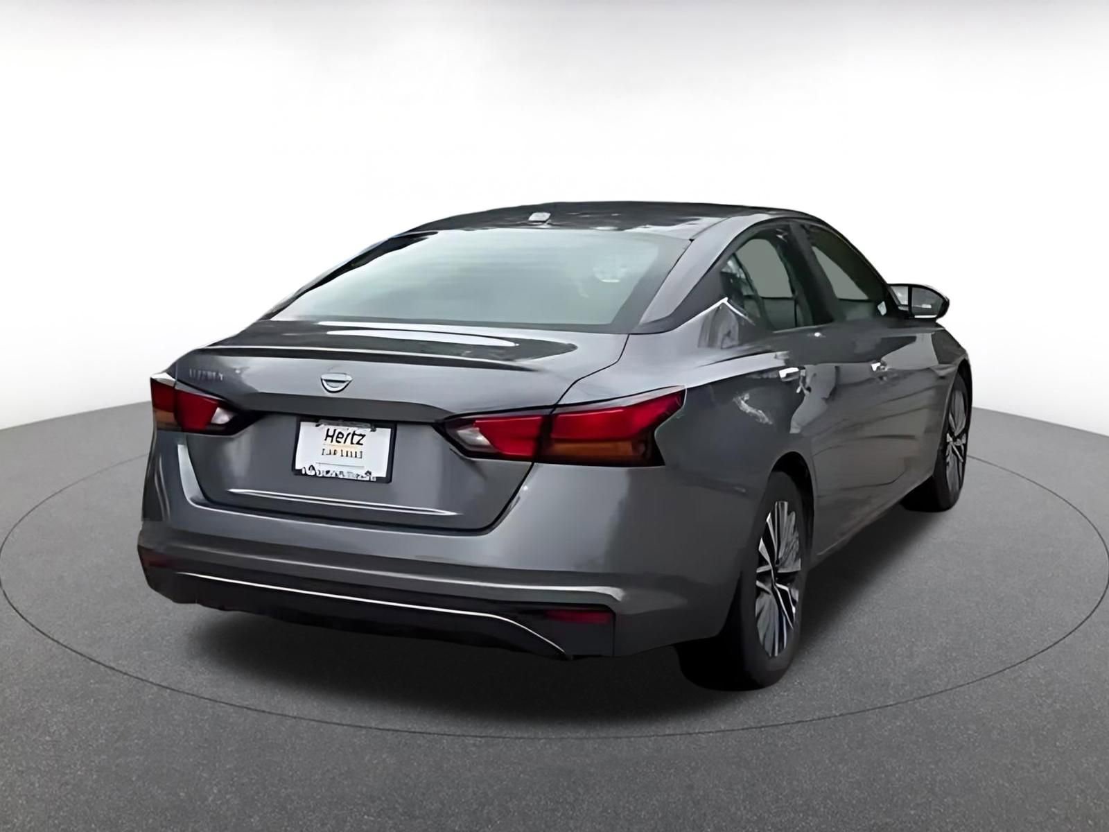 Thumbnail: 2025 Nissan Altima - 14