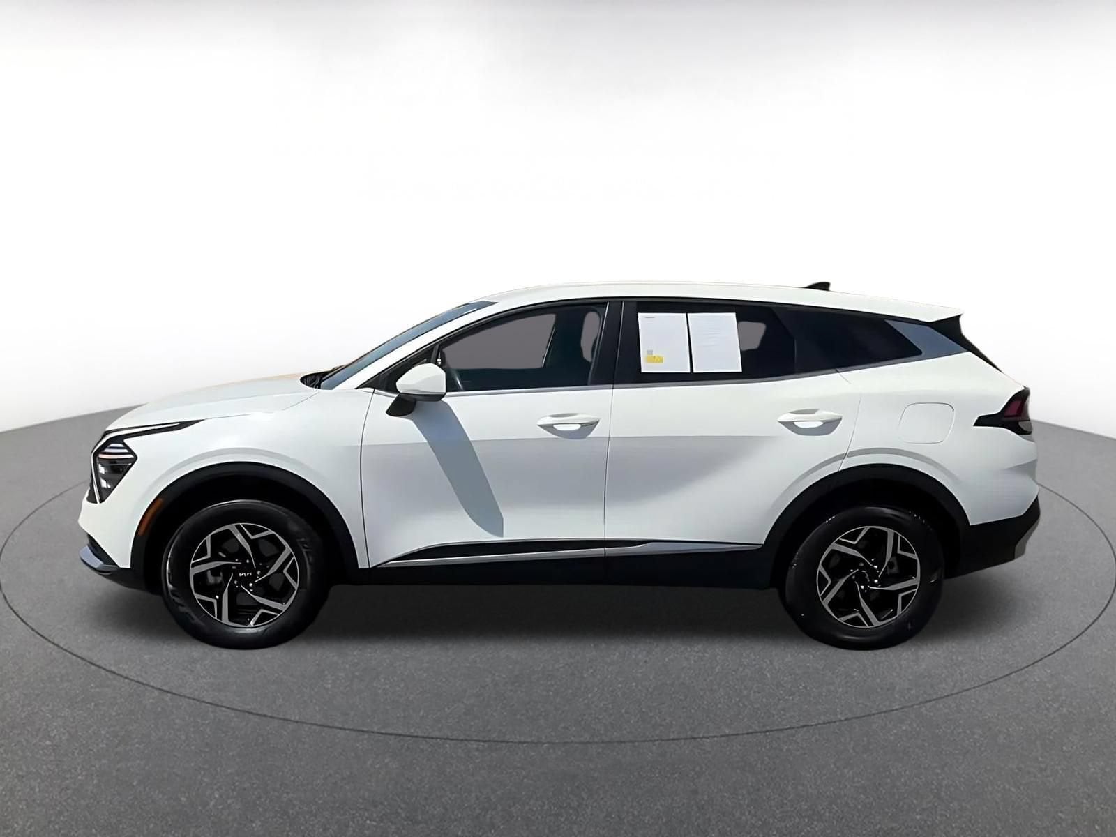 Thumbnail: 2025 Kia Sportage - 7