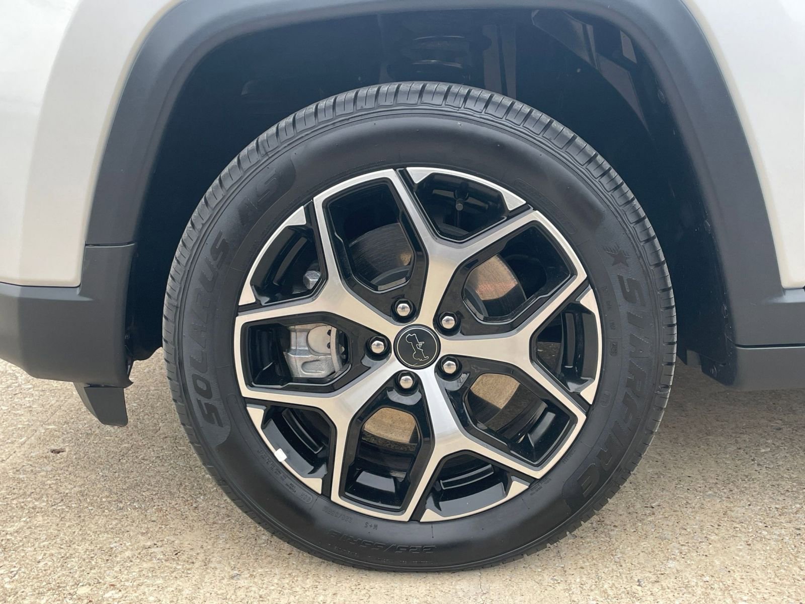 Thumbnail: 2025 Jeep Compass - 33