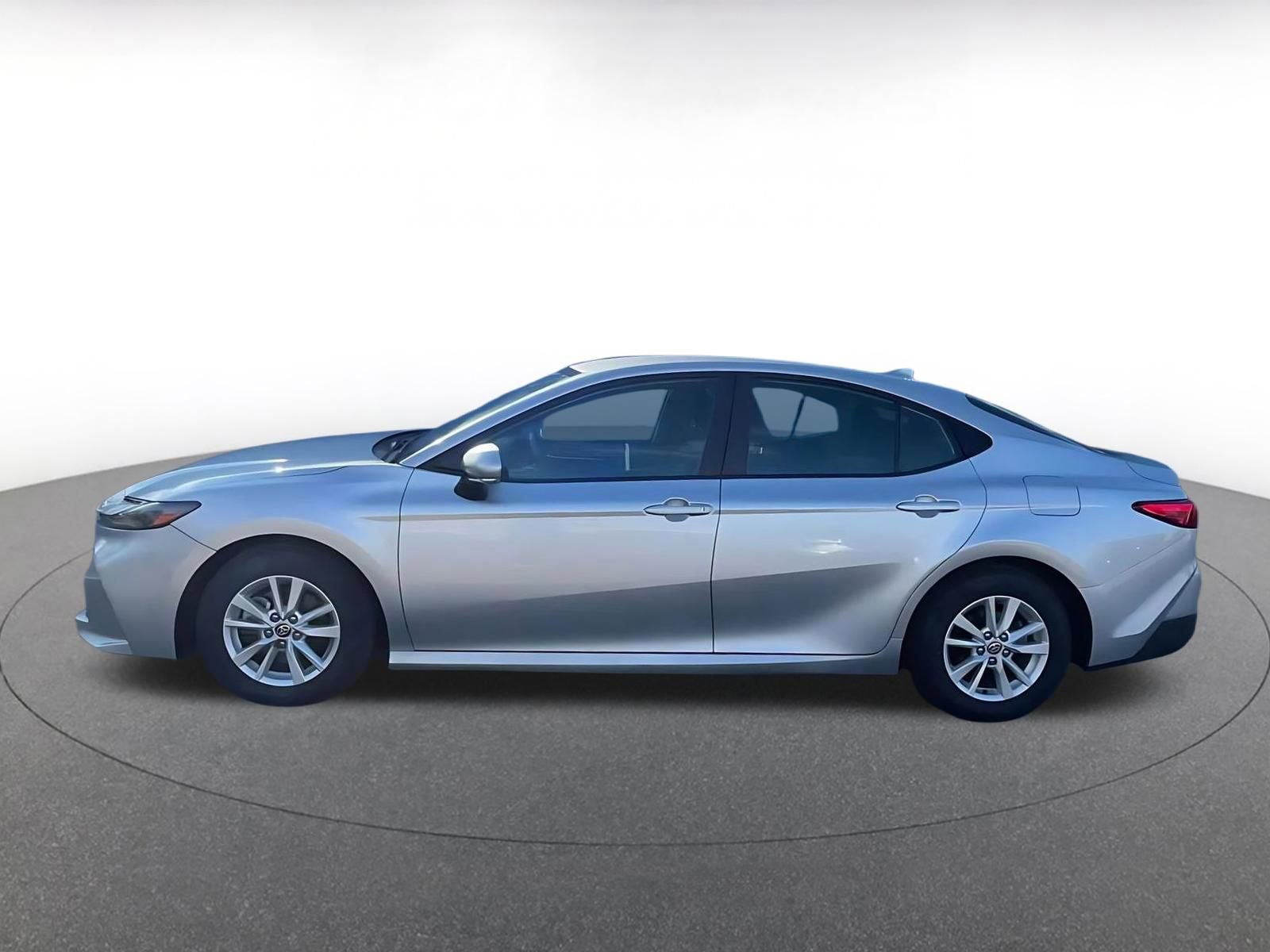 Thumbnail: 2025 Toyota Camry - 9