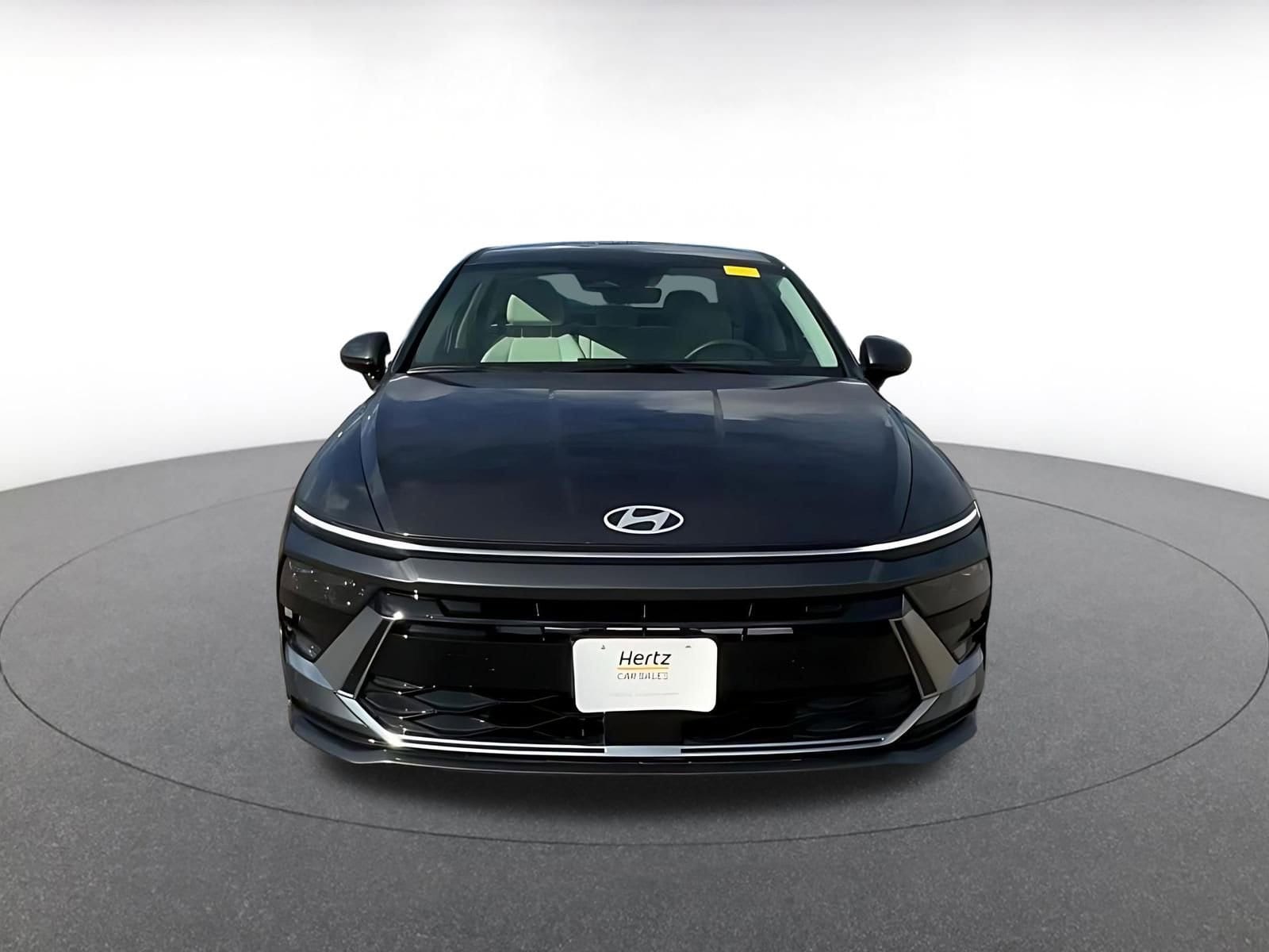 Thumbnail: 2025 Hyundai Sonata - 3