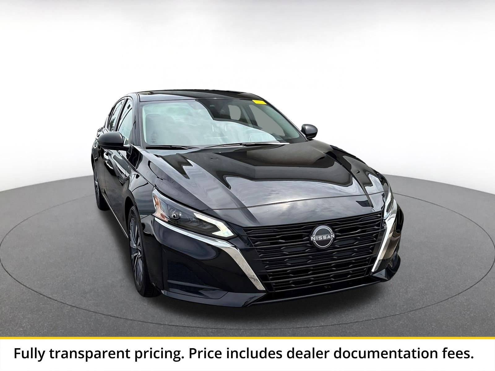 Thumbnail: 2025 Nissan Altima - 1