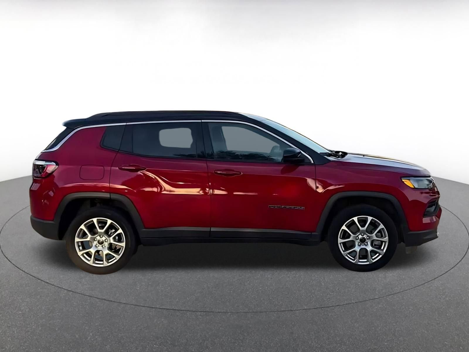 Thumbnail: 2025 Jeep Compass - 16