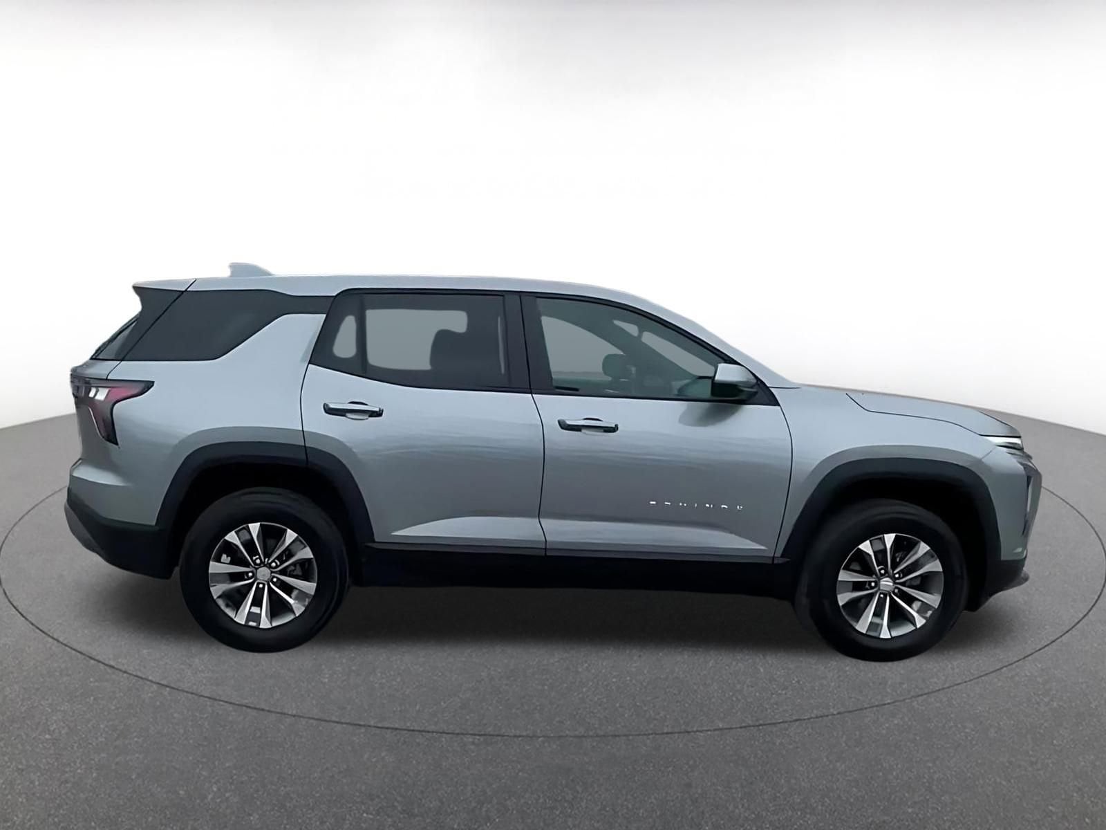 Thumbnail: 2025 Chevrolet Equinox - 16