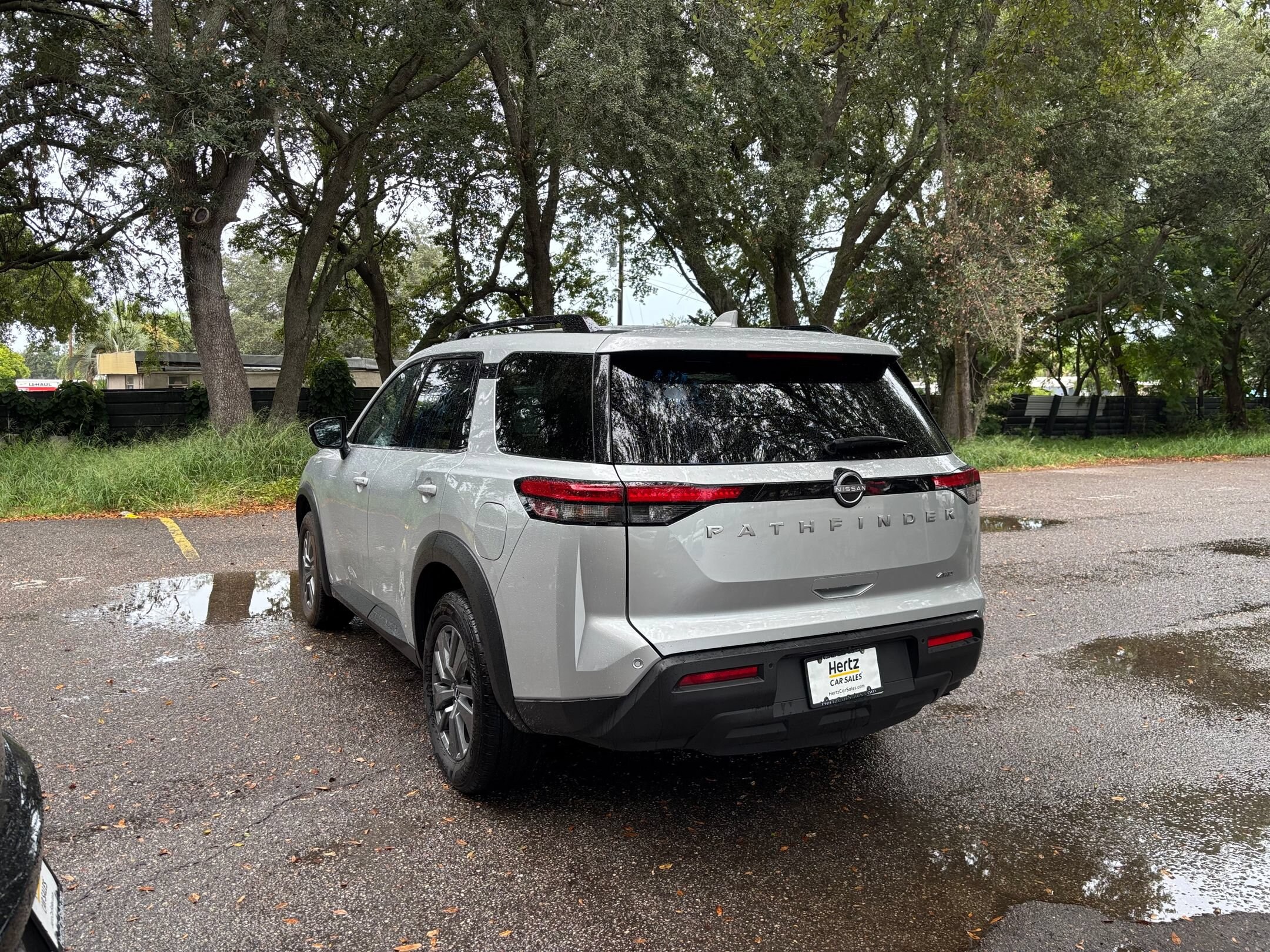 Thumbnail: 2025 Nissan Pathfinder - 17