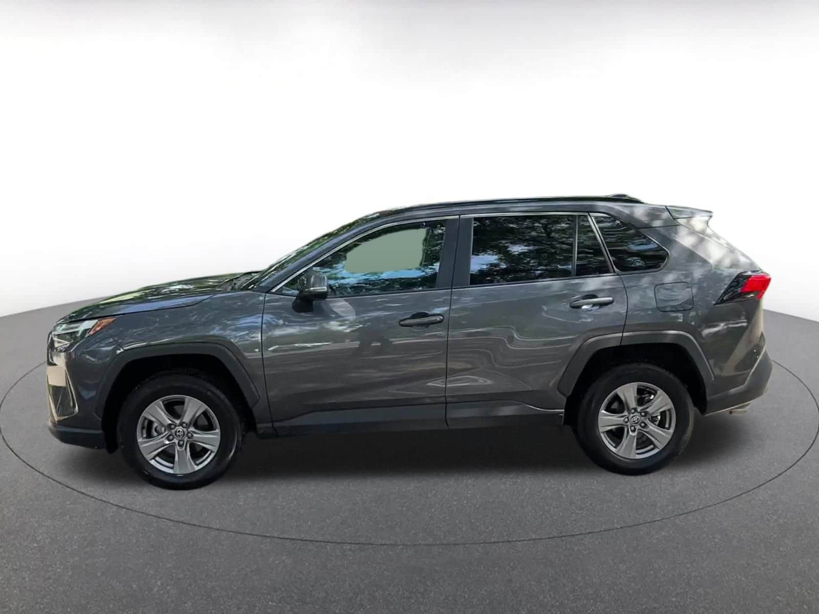 Thumbnail: 2024 Toyota RAV4 - 9