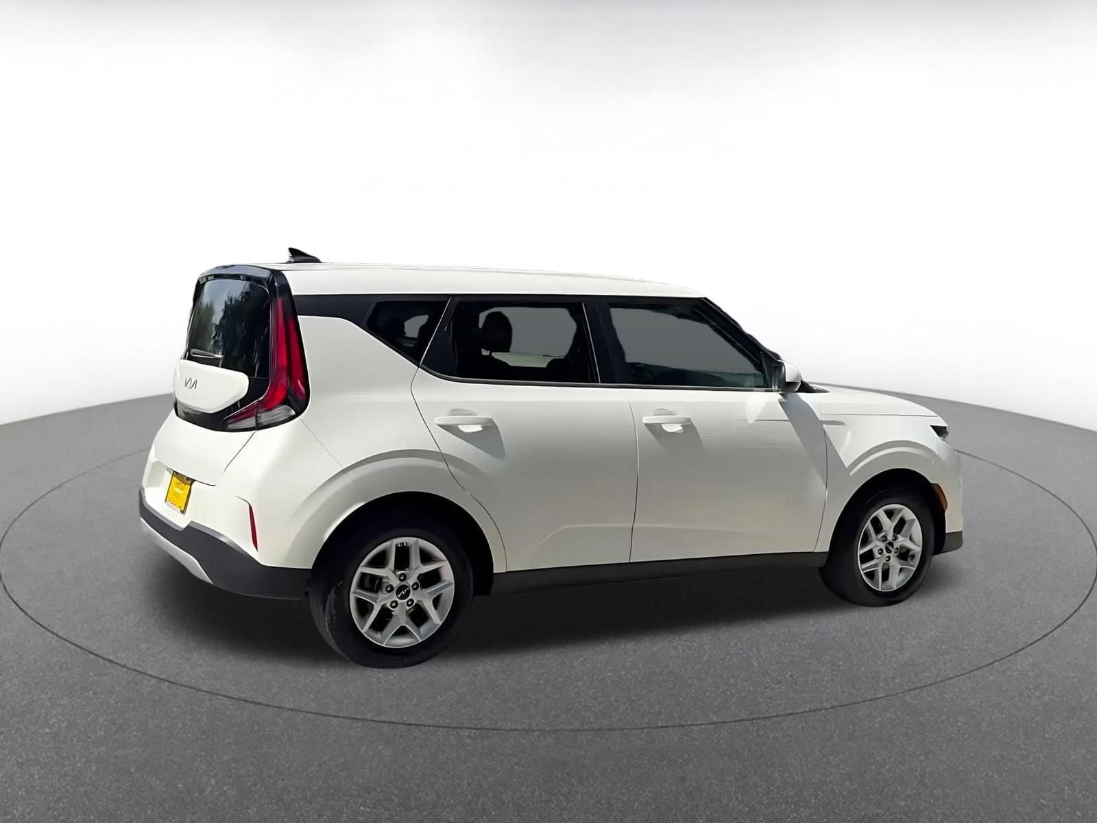 Thumbnail: 2025 Kia Soul - 14