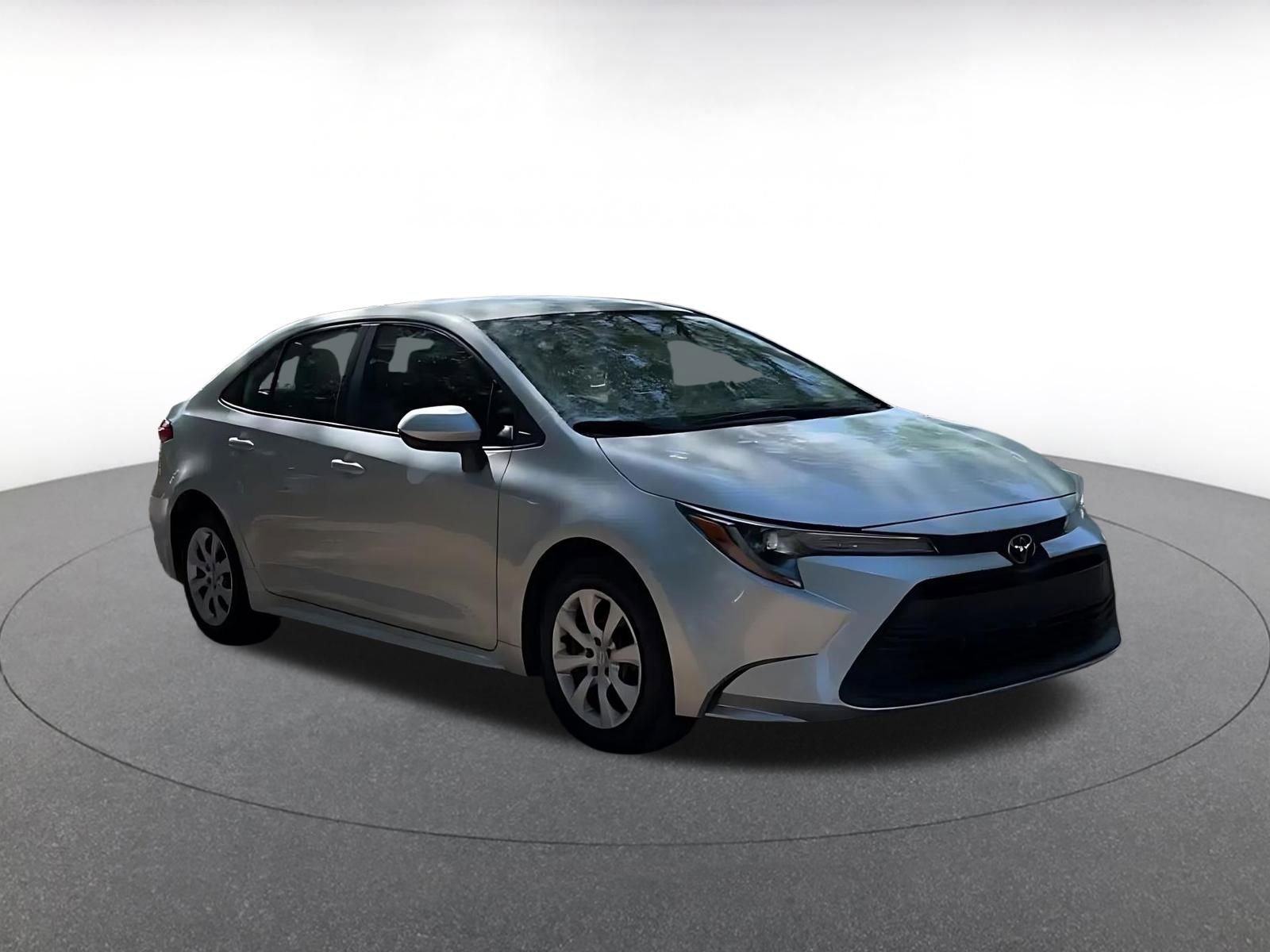 Thumbnail: 2025 Toyota Corolla - 3