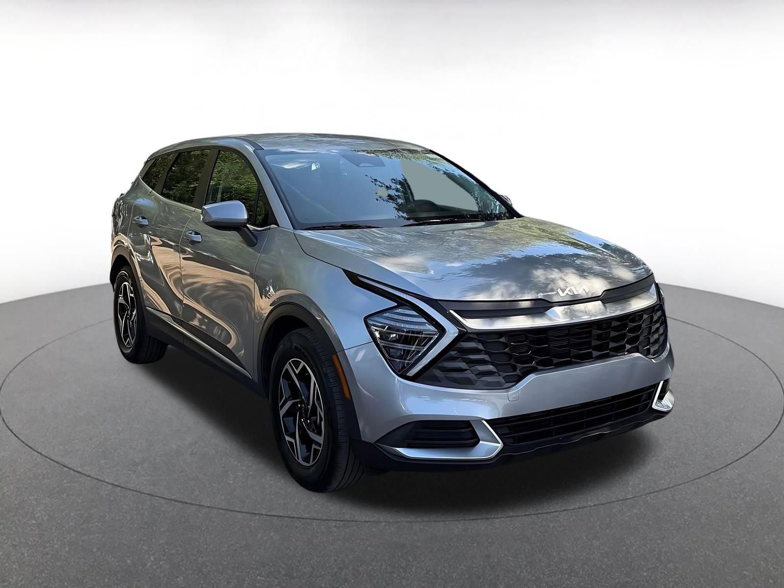 Thumbnail: 2025 Kia Sportage - 4