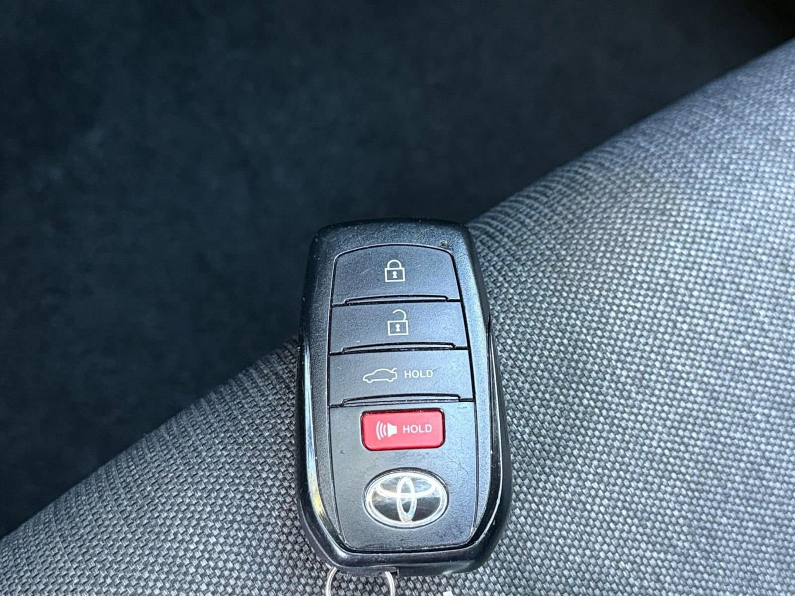 Thumbnail: 2025 Toyota Camry - 18