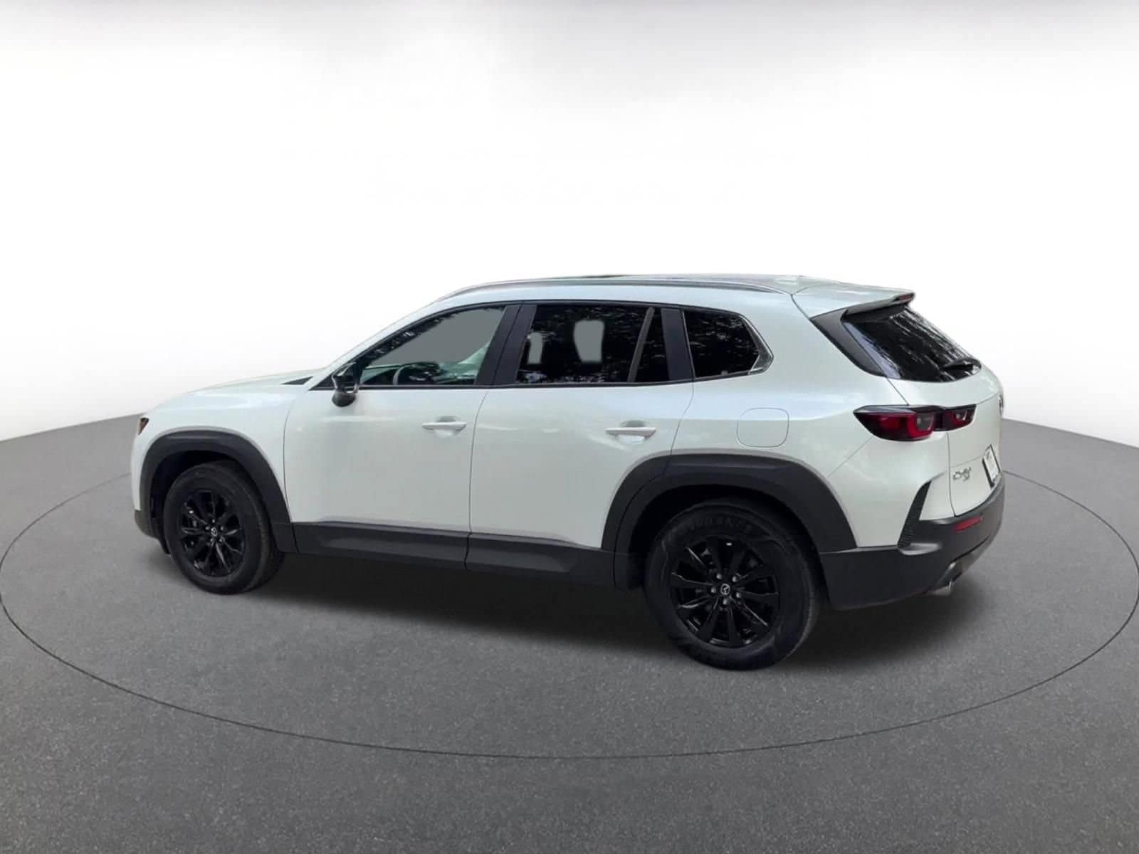 Thumbnail: 2025 Mazda CX-50 - 10