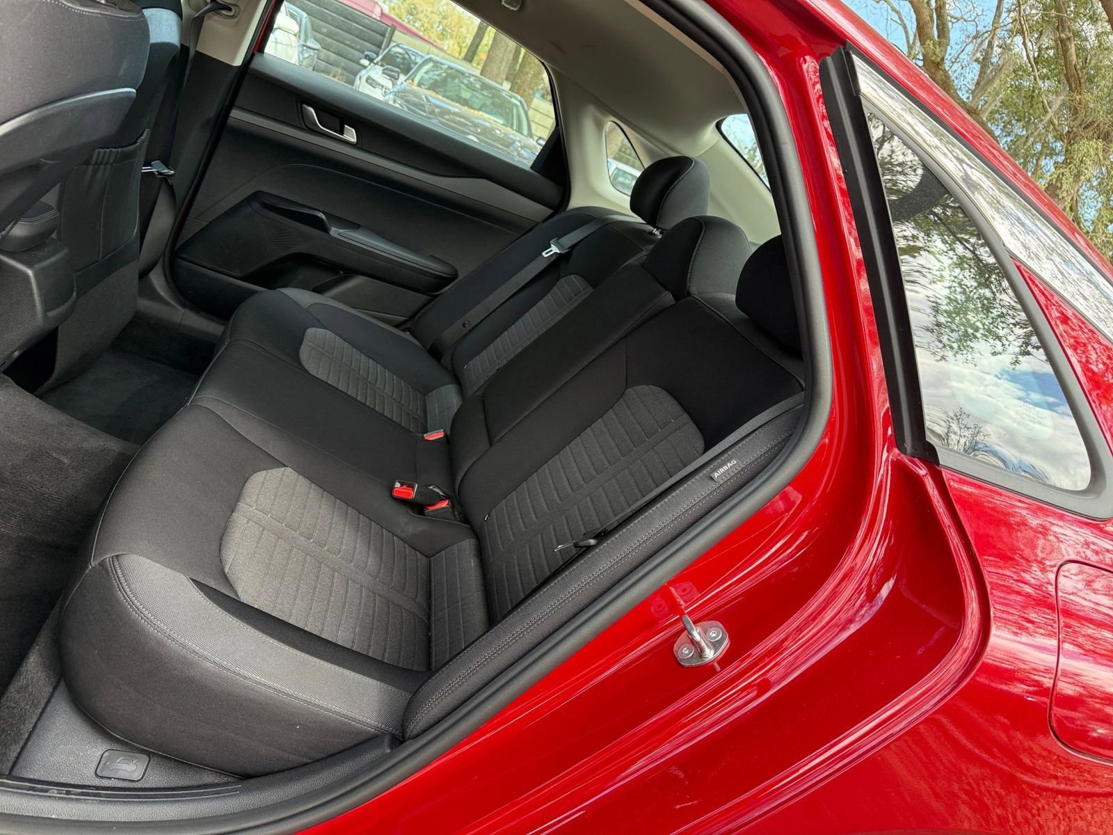 Thumbnail: 2025 Kia K5 - 22