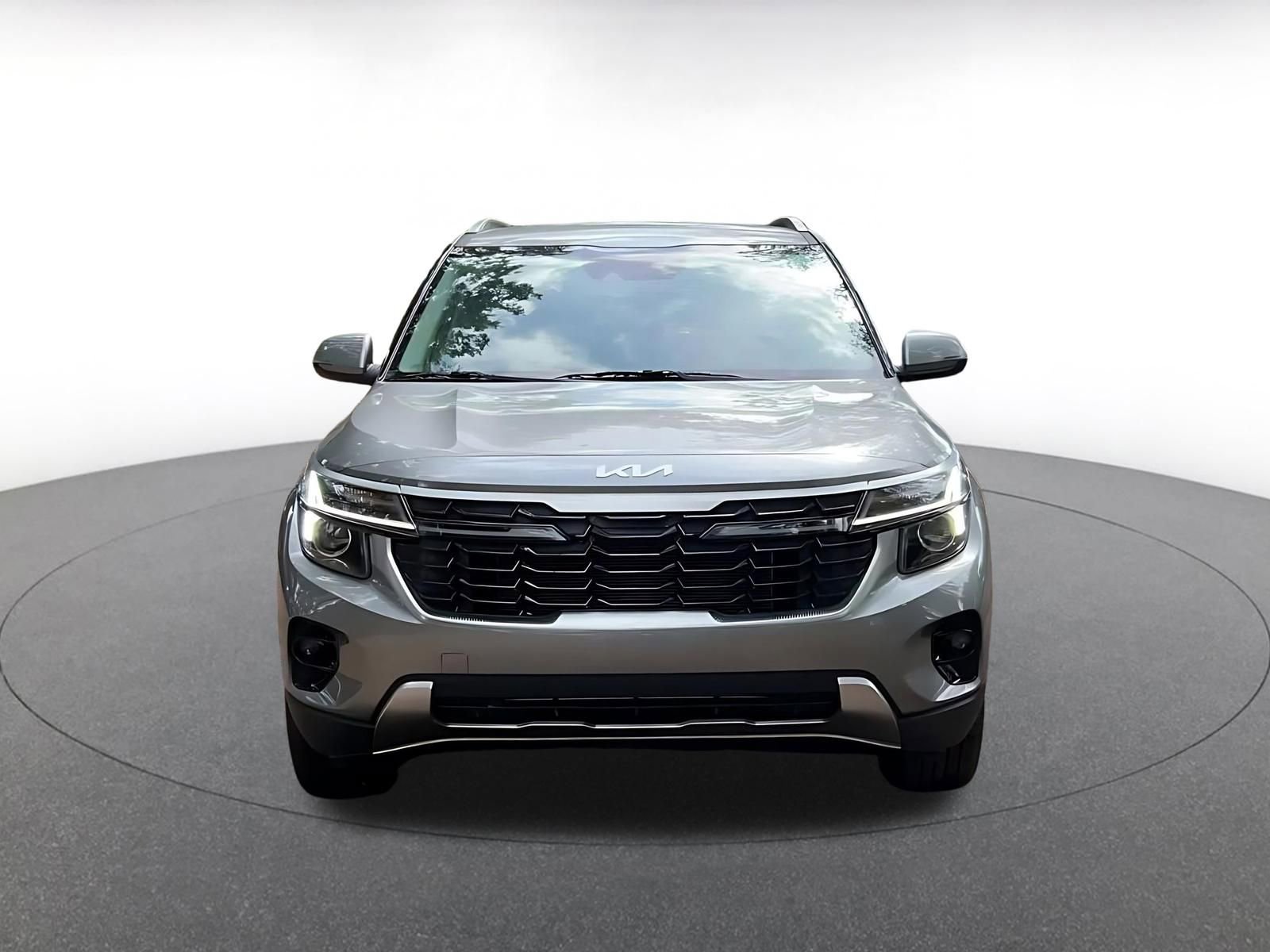 Thumbnail: 2025 Kia Seltos - 4