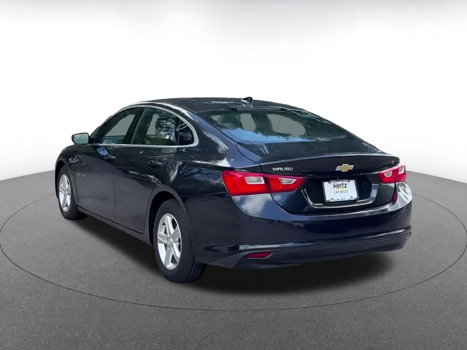 Thumbnail: 2023 Chevrolet Malibu - 11