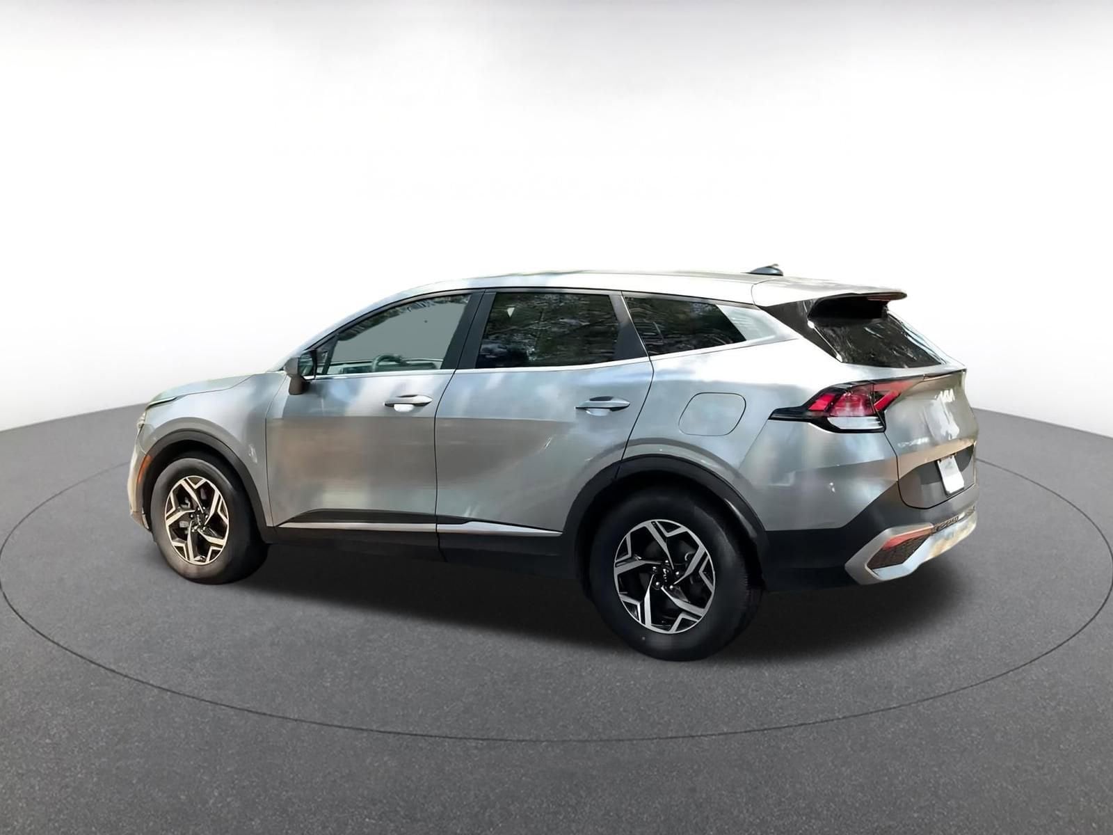 Thumbnail: 2024 Kia Sportage - 10