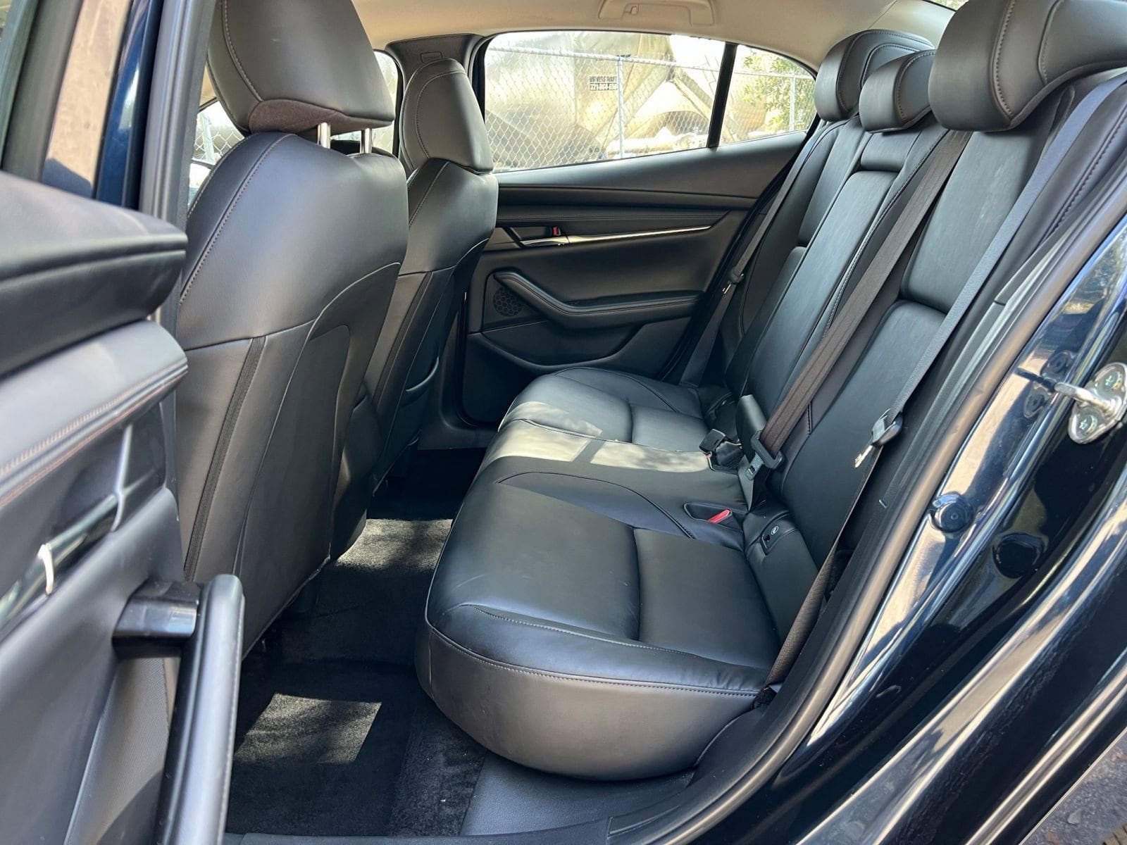 Thumbnail: 2025 Mazda Mazda3 - 20