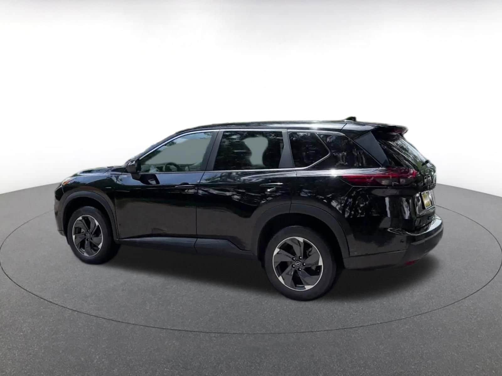 Thumbnail: 2025 Nissan Rogue - 10
