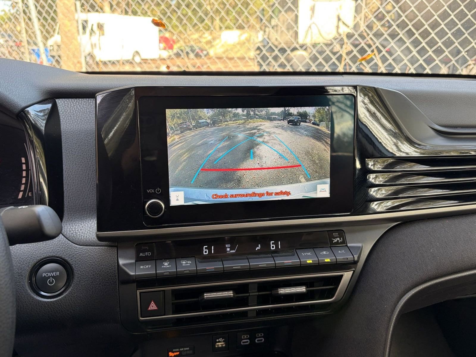 Thumbnail: 2025 Toyota Camry - 17