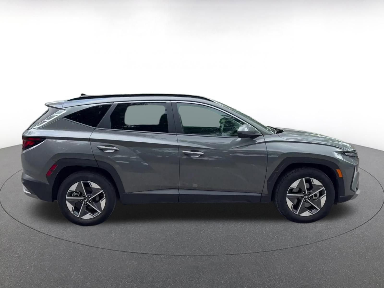 Thumbnail: 2025 Hyundai Tucson - 16