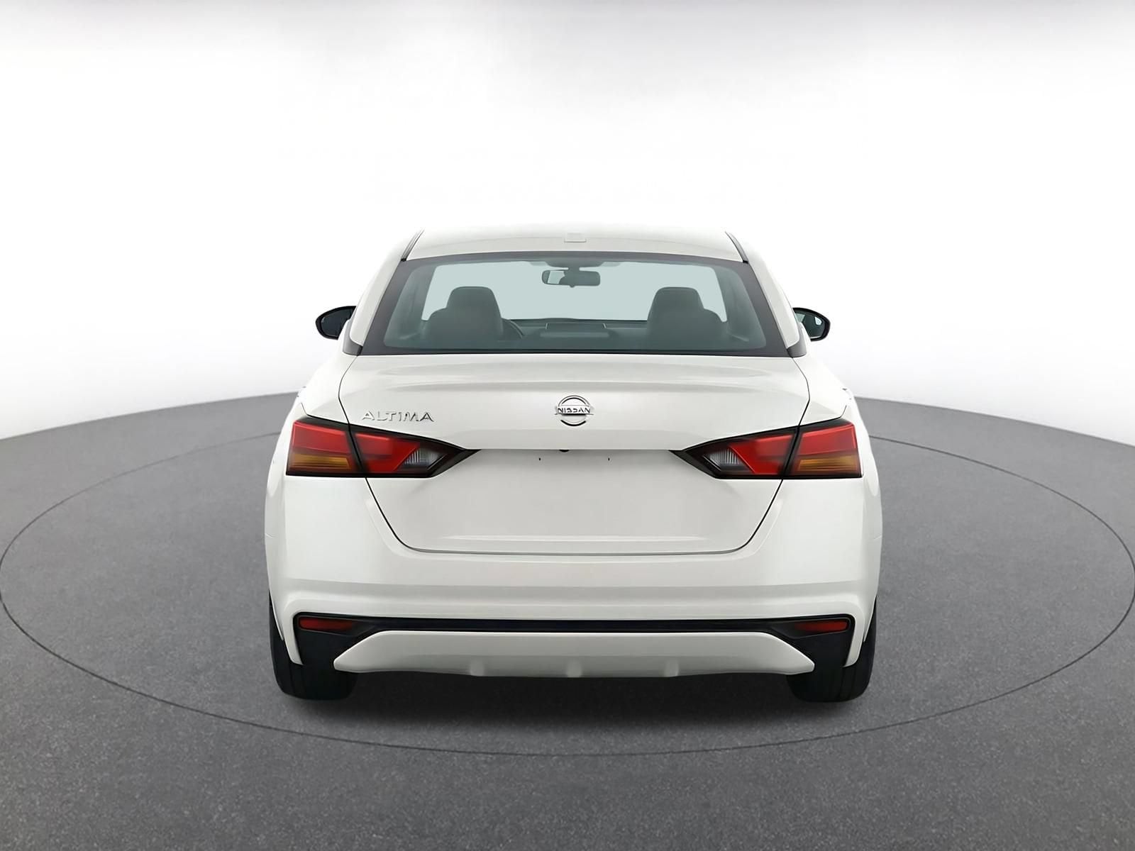 Thumbnail: 2025 Nissan Altima - 8