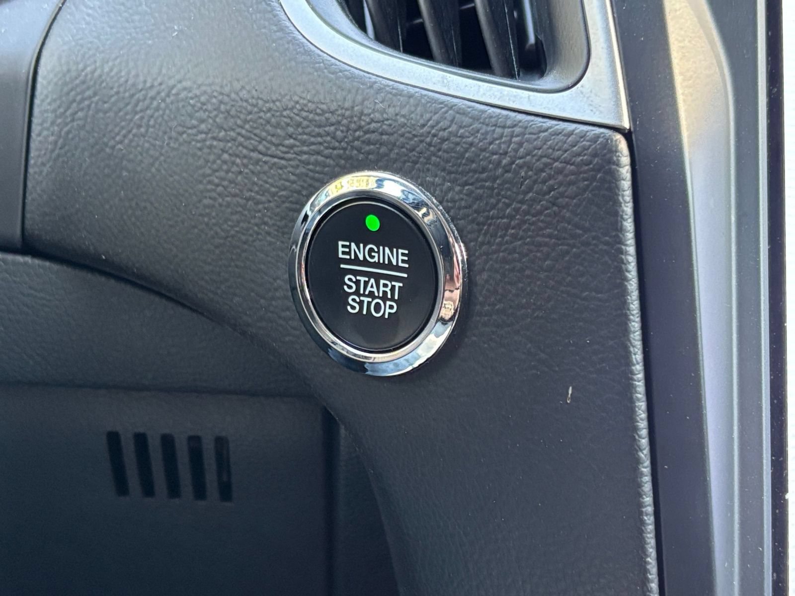 Thumbnail: 2024 Ford Edge - 19