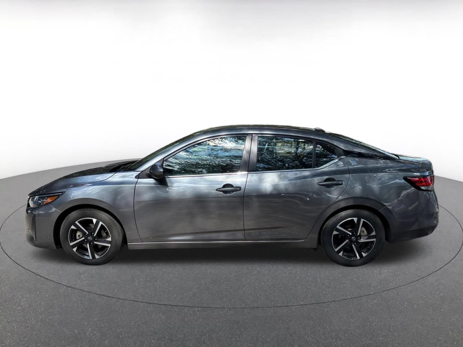 Thumbnail: 2024 Nissan Sentra - 4