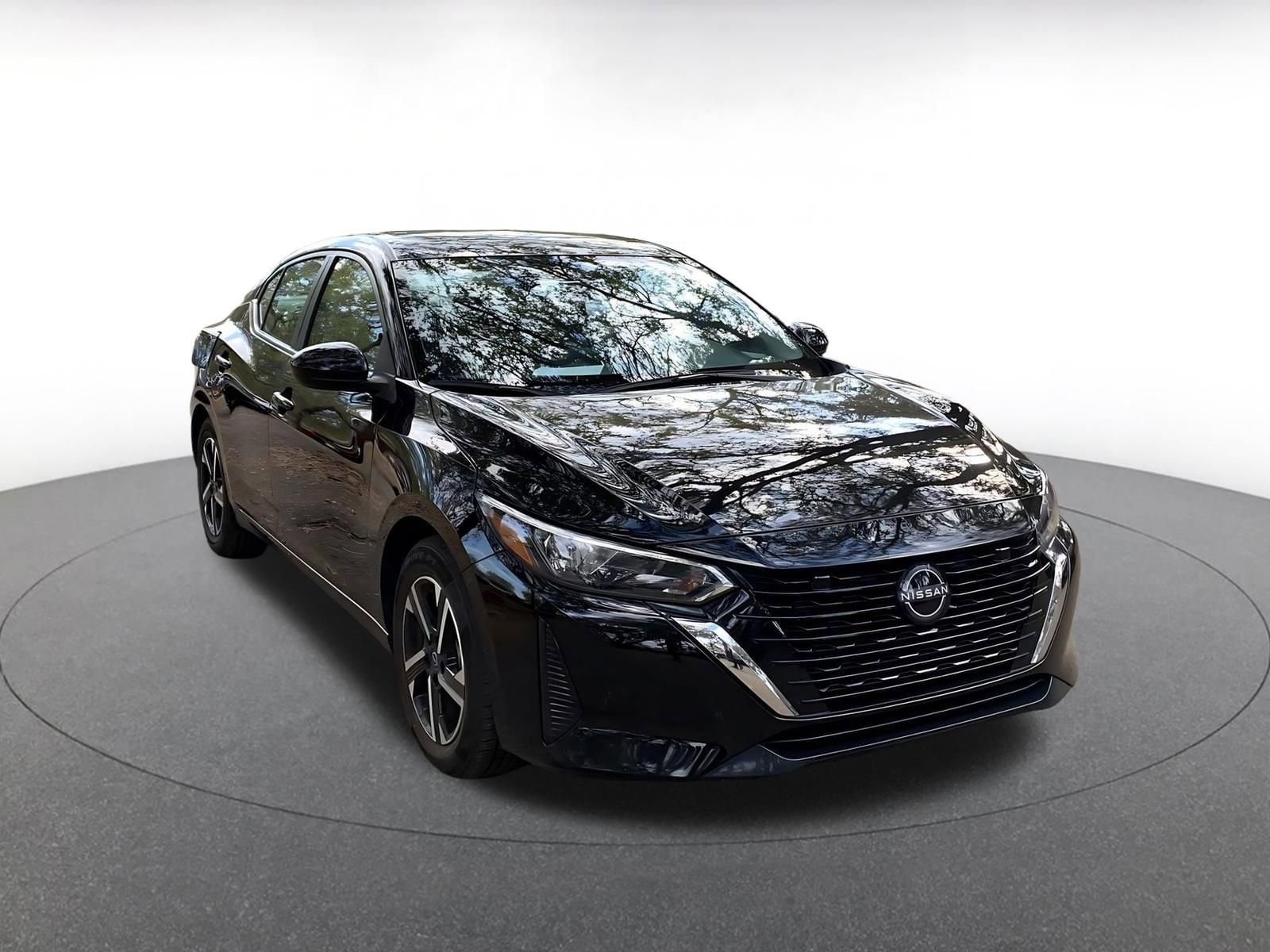 Thumbnail: 2025 Nissan Sentra - 1