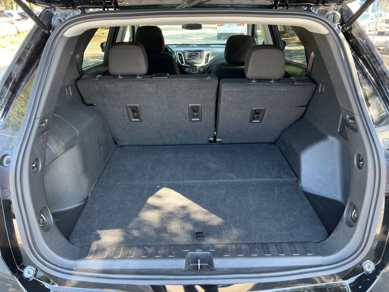 Thumbnail: 2023 Chevrolet Equinox - 24