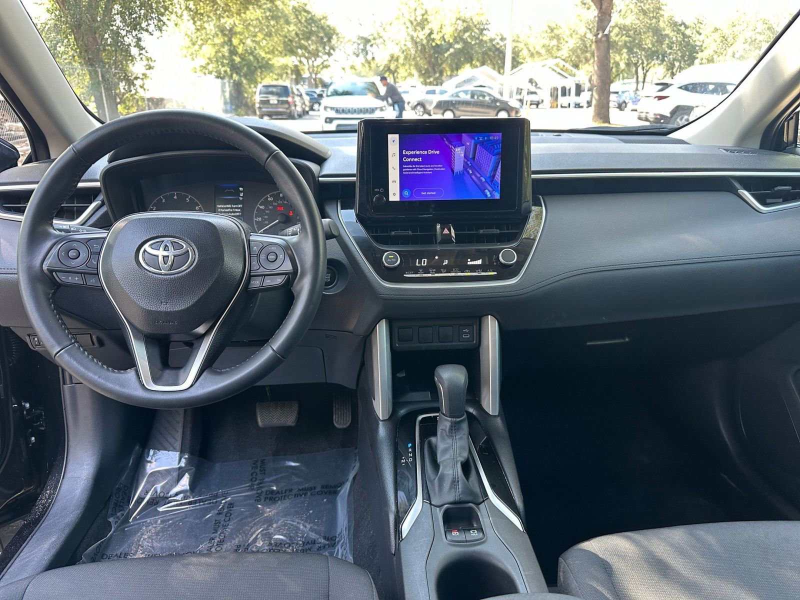 Thumbnail: 2025 Toyota Corolla Cross - 27