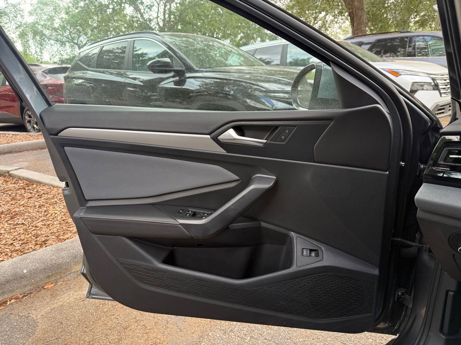 Thumbnail: 2025 Volkswagen Jetta - 18