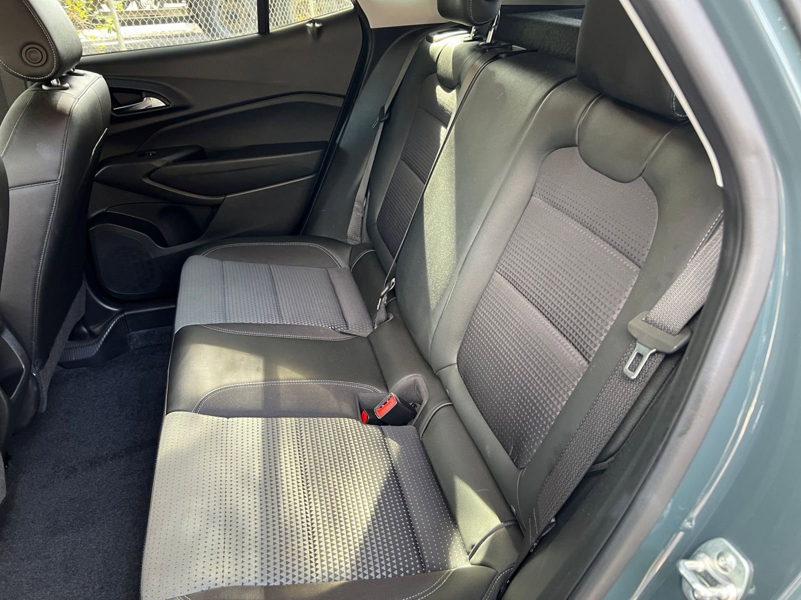 Thumbnail: 2025 Chevrolet Trax - 32