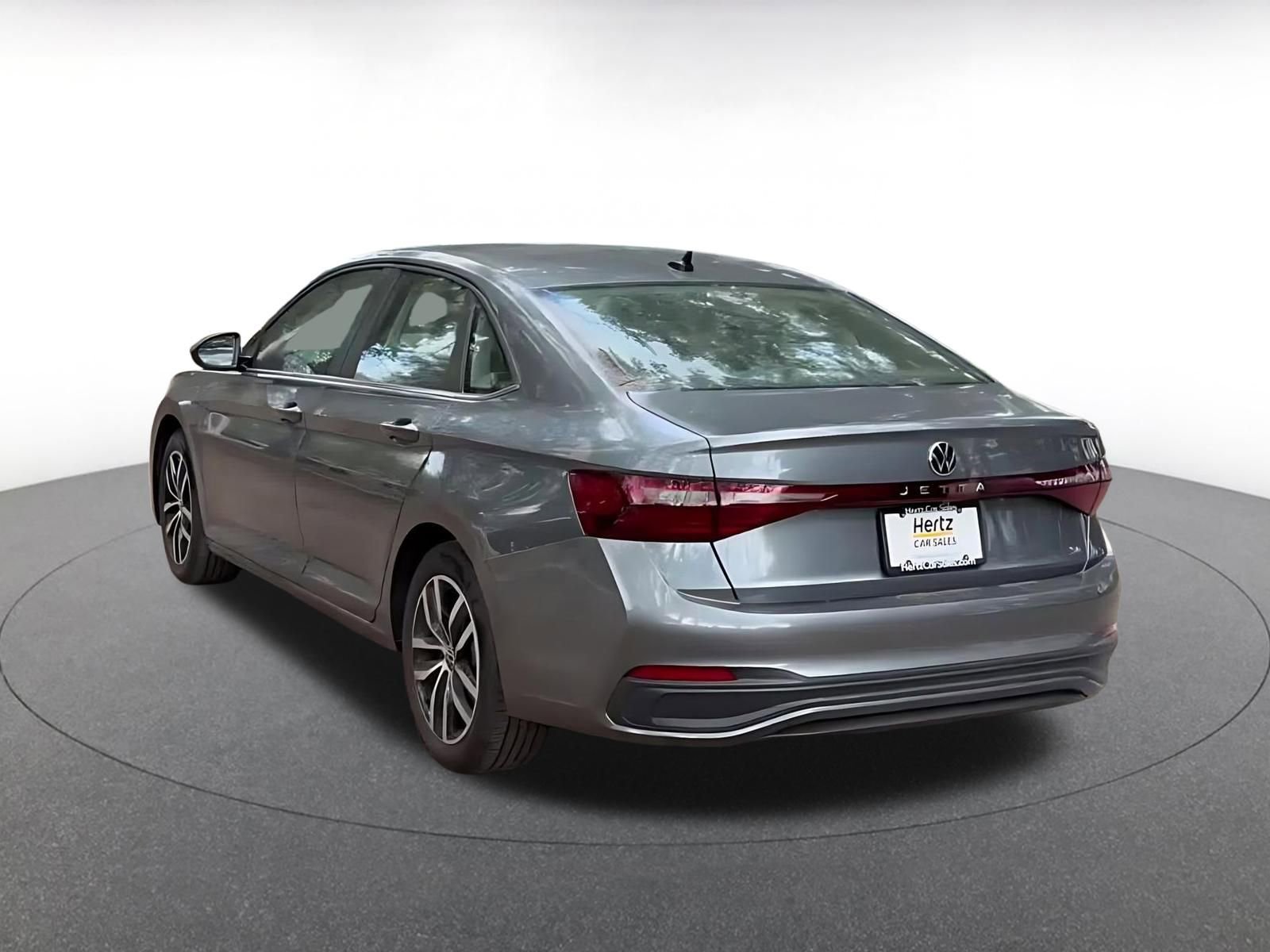 Thumbnail: 2025 Volkswagen Jetta - 12