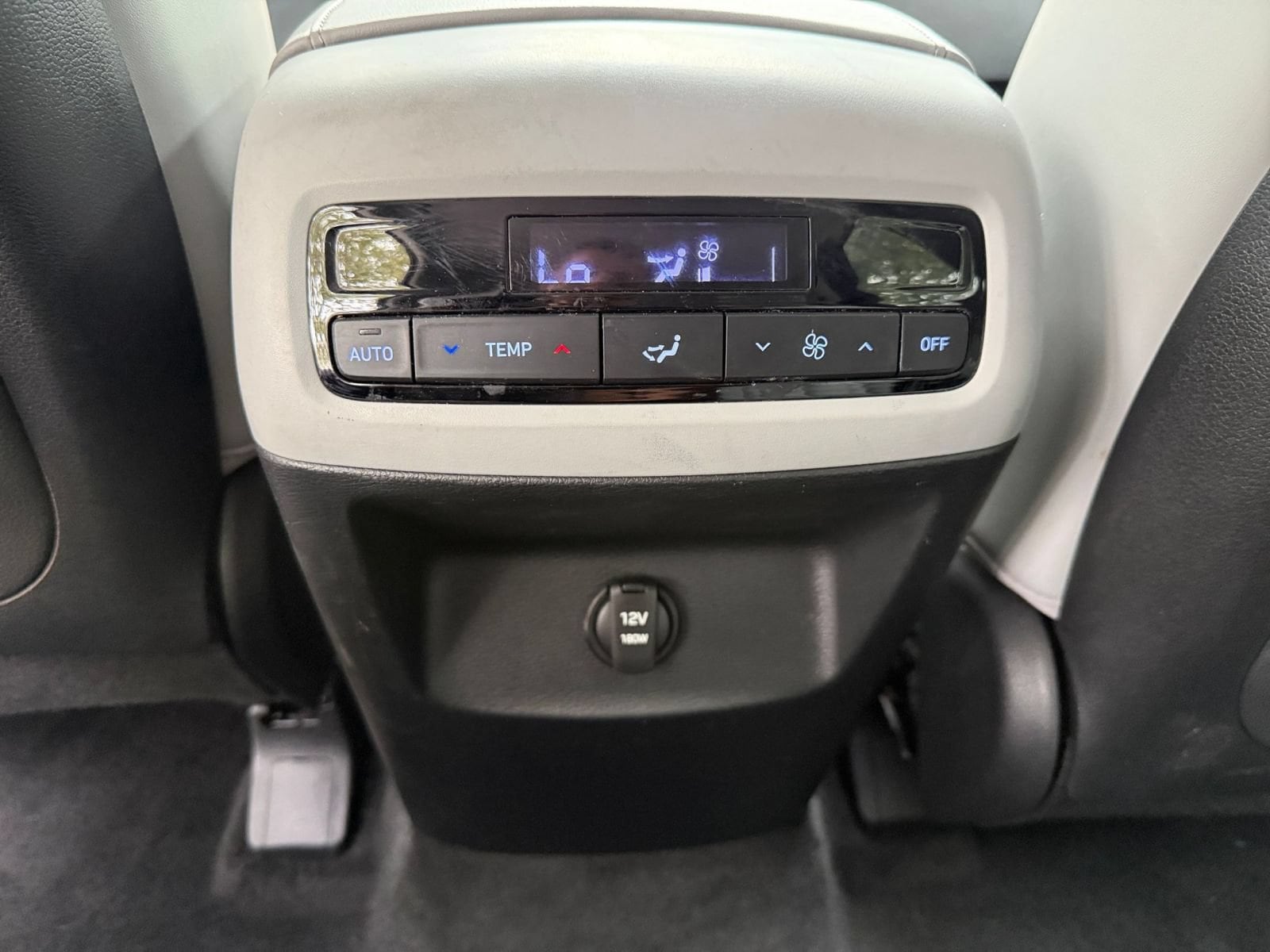 Thumbnail: 2024 Hyundai Palisade - 24