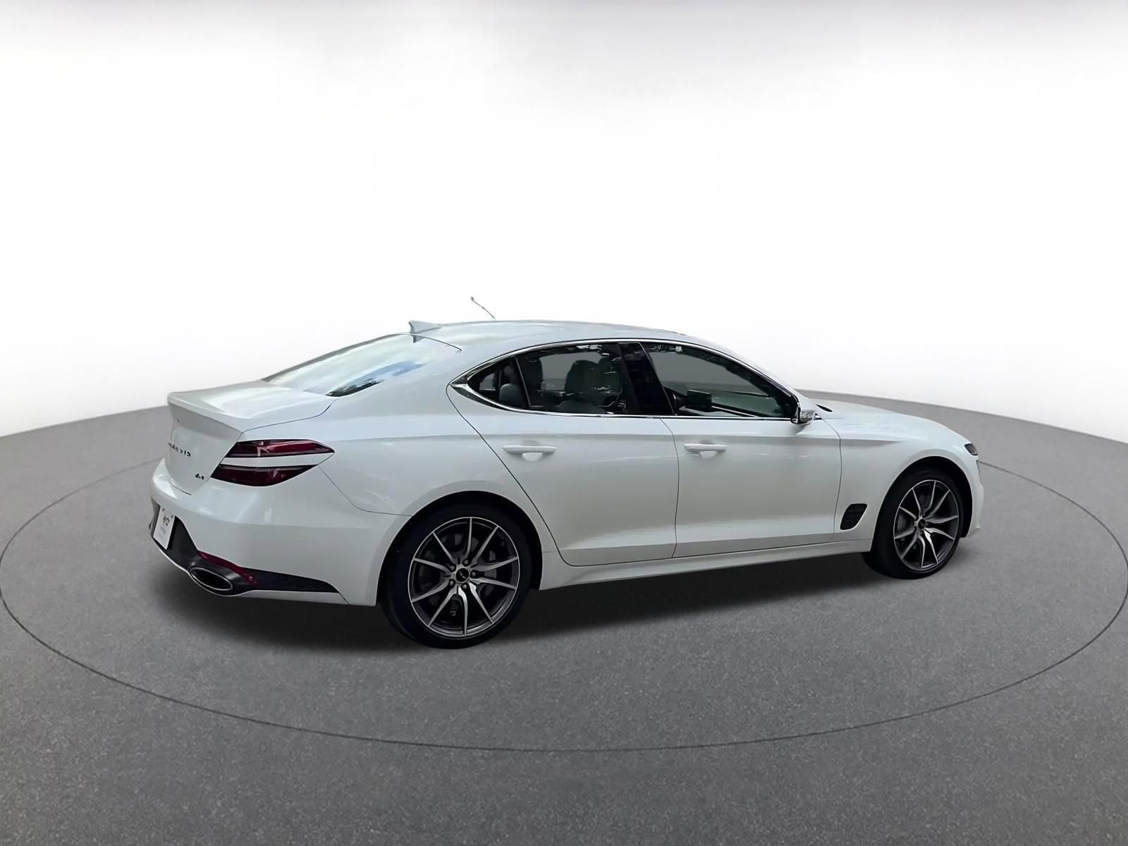 Thumbnail: 2025 Genesis G70 - 15