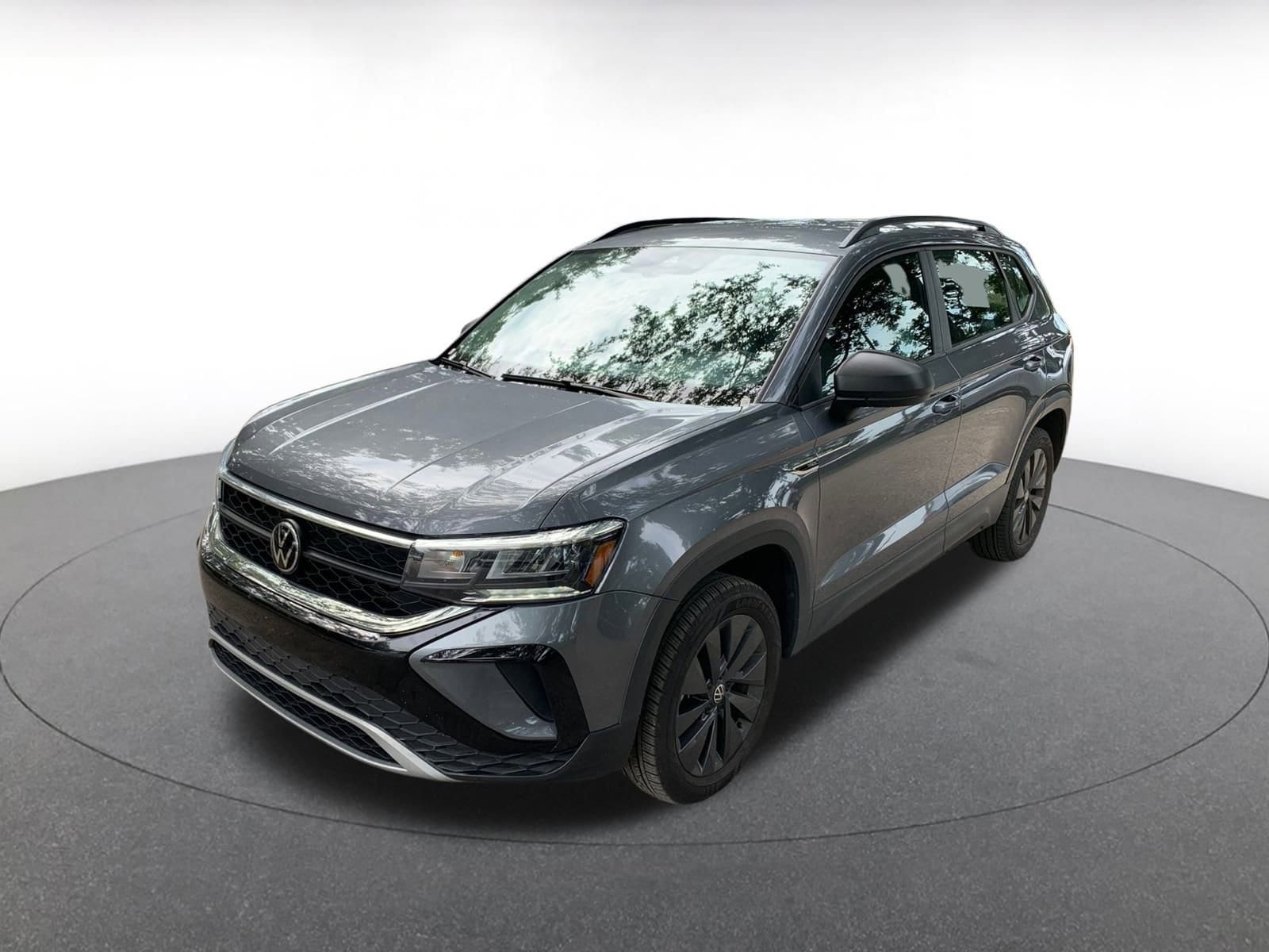 Thumbnail: 2024 Volkswagen Taos - 3