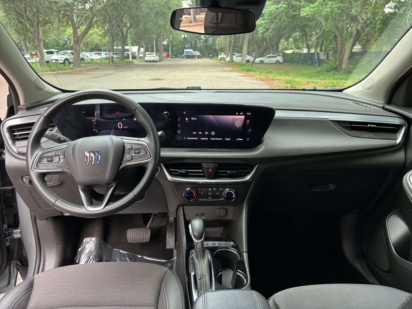 Thumbnail: 2025 Buick Encore GX - 32