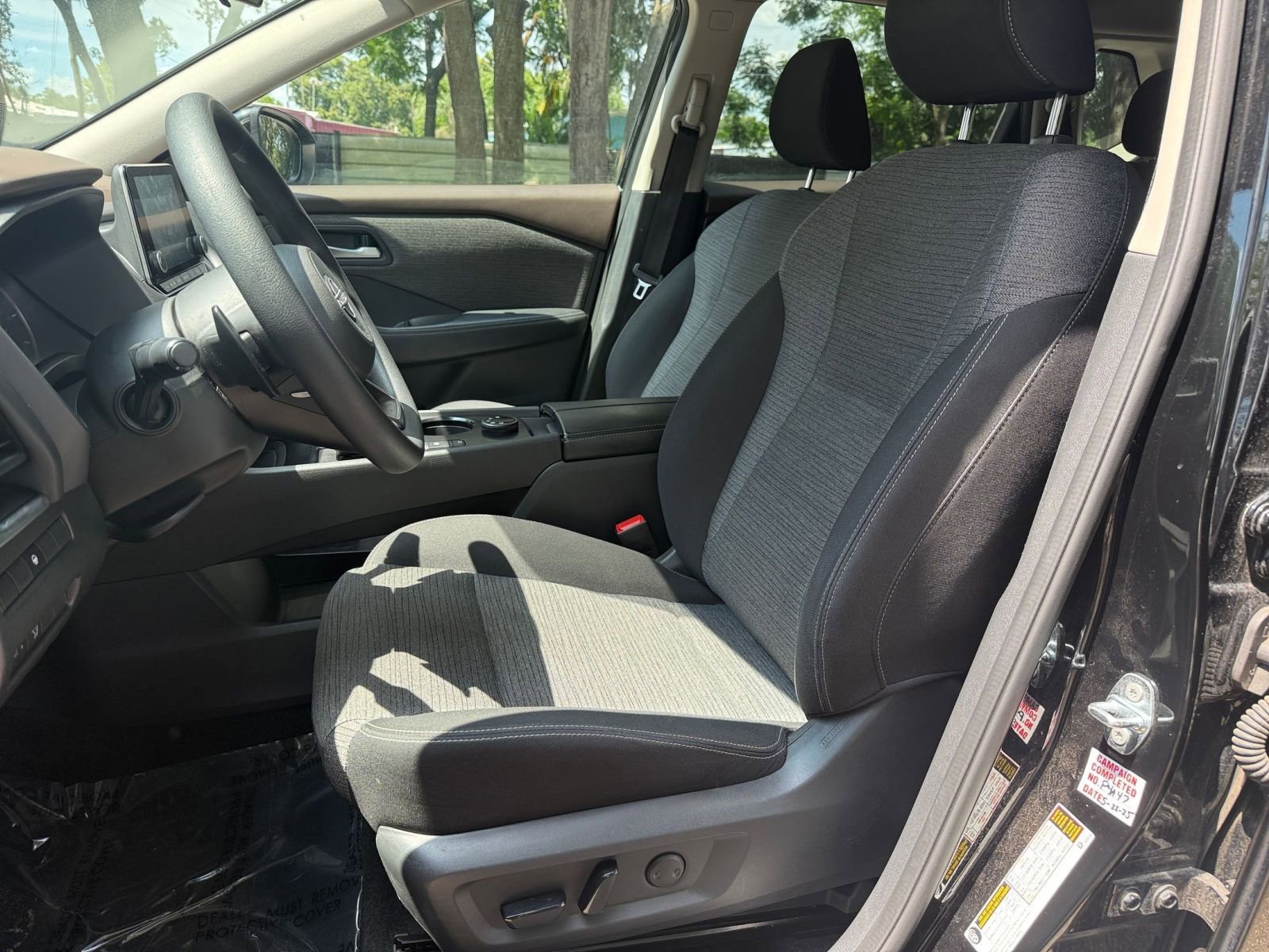2023 Nissan Rogue SV 30