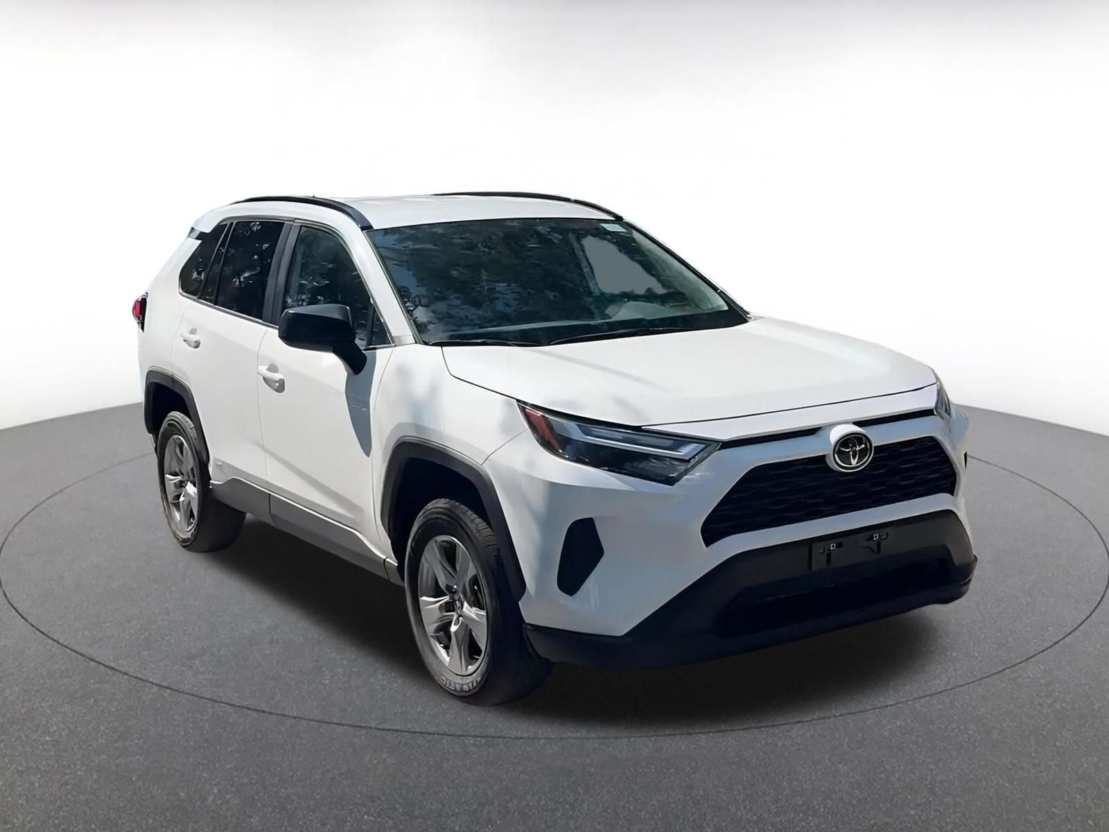 Thumbnail: 2025 Toyota RAV4 - 3