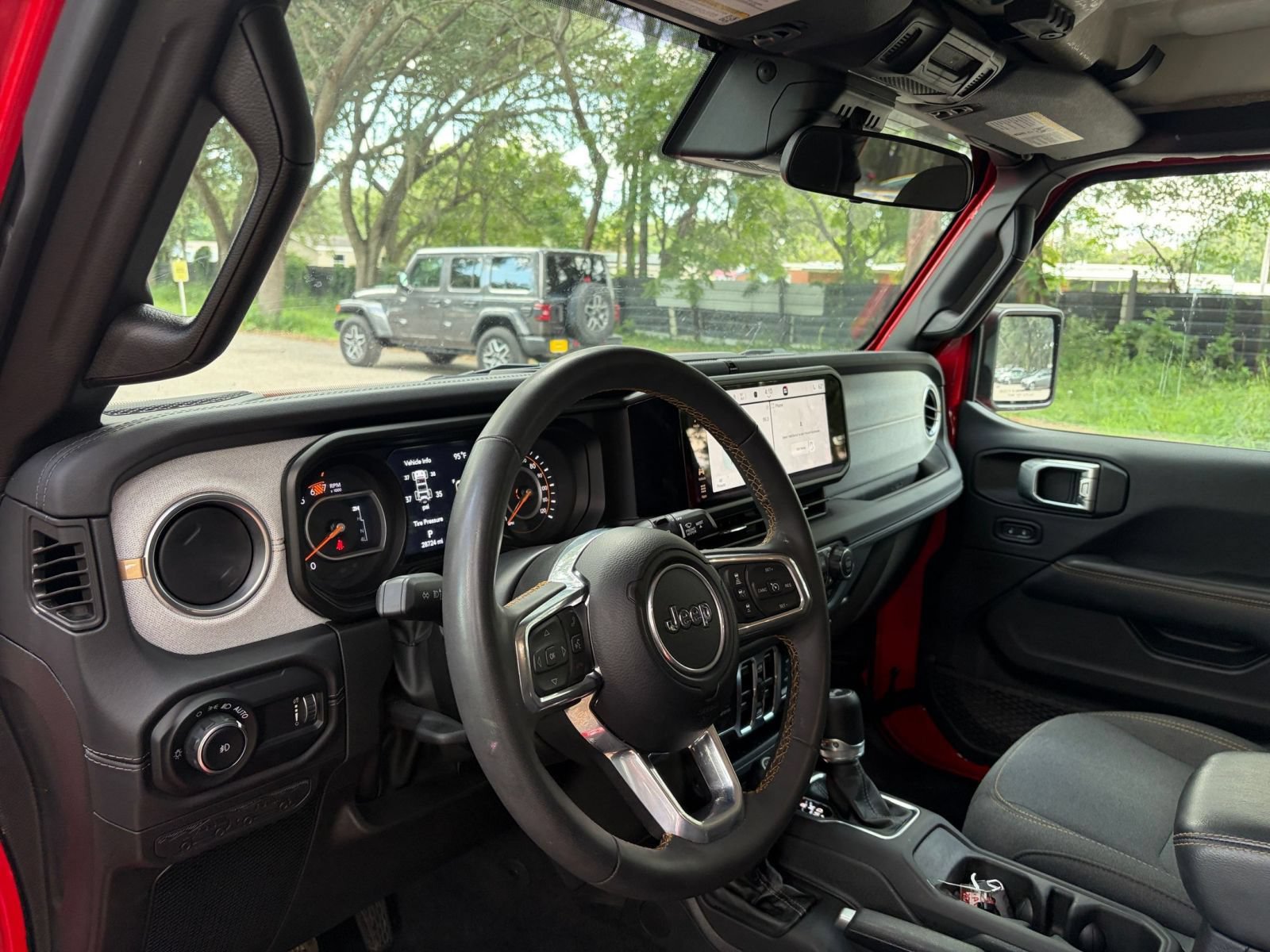 Thumbnail: 2025 Jeep Wrangler - 34