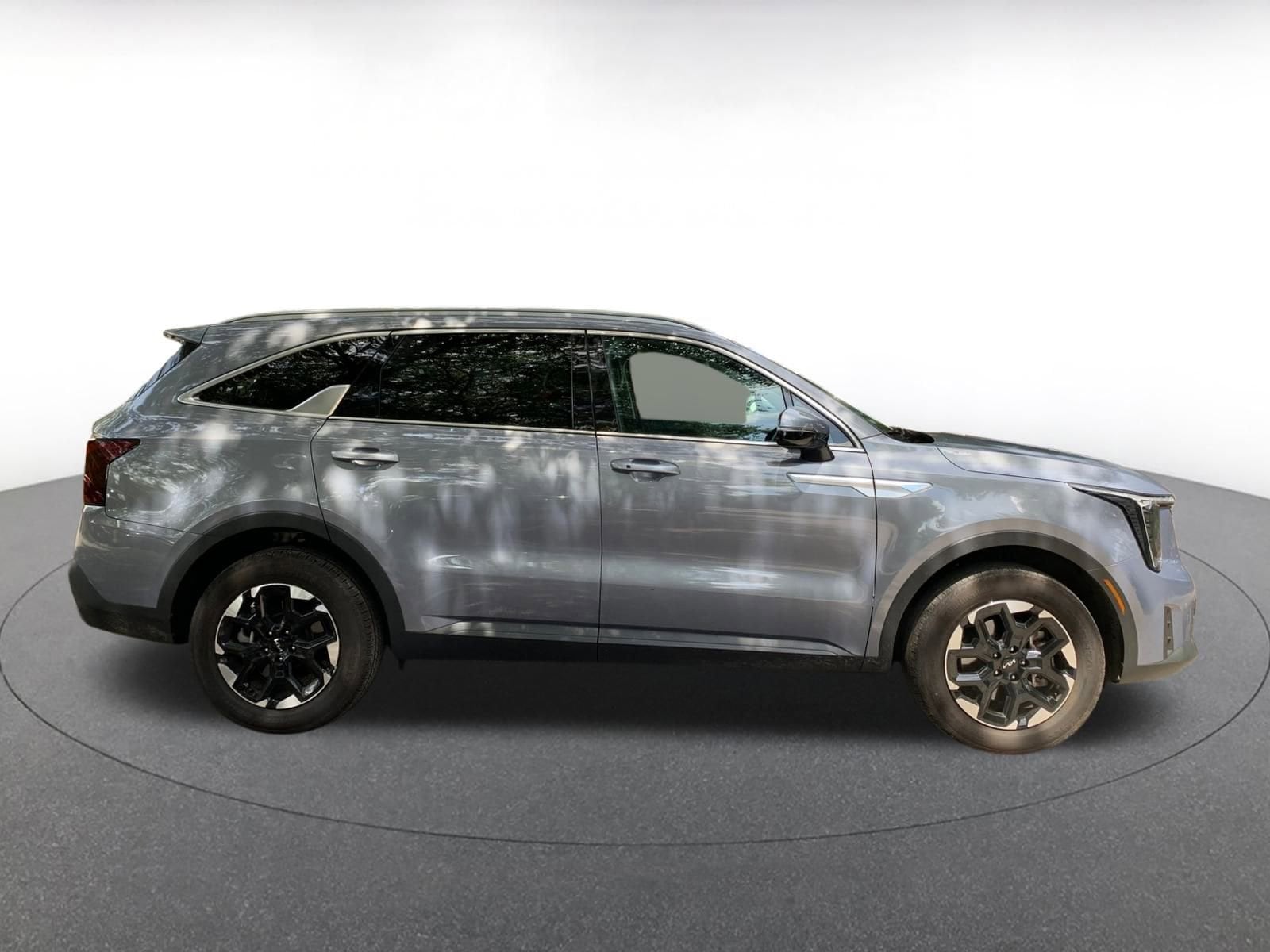 Thumbnail: 2024 Kia Sorento - 8