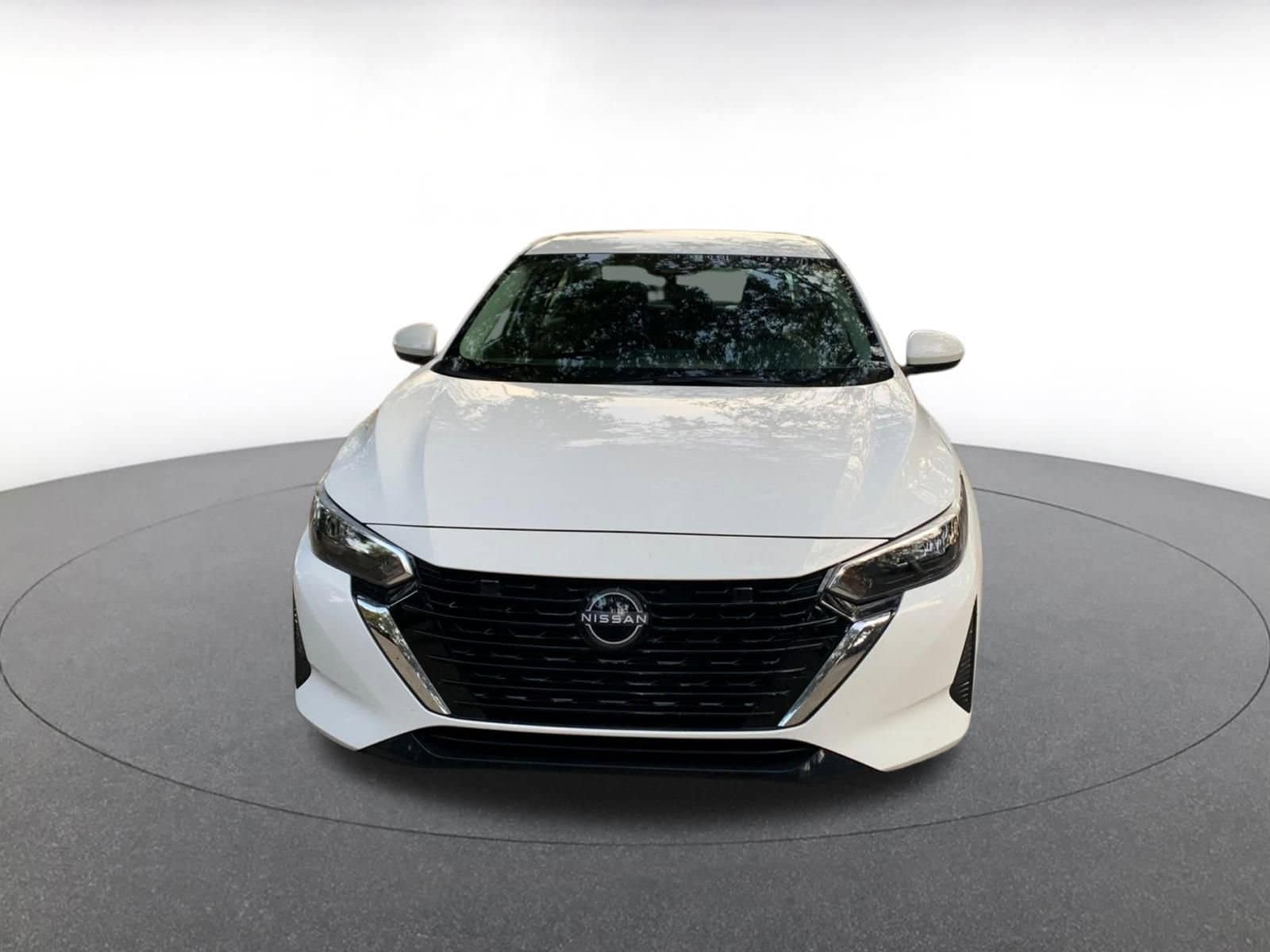 Thumbnail: 2025 Nissan Sentra - 2