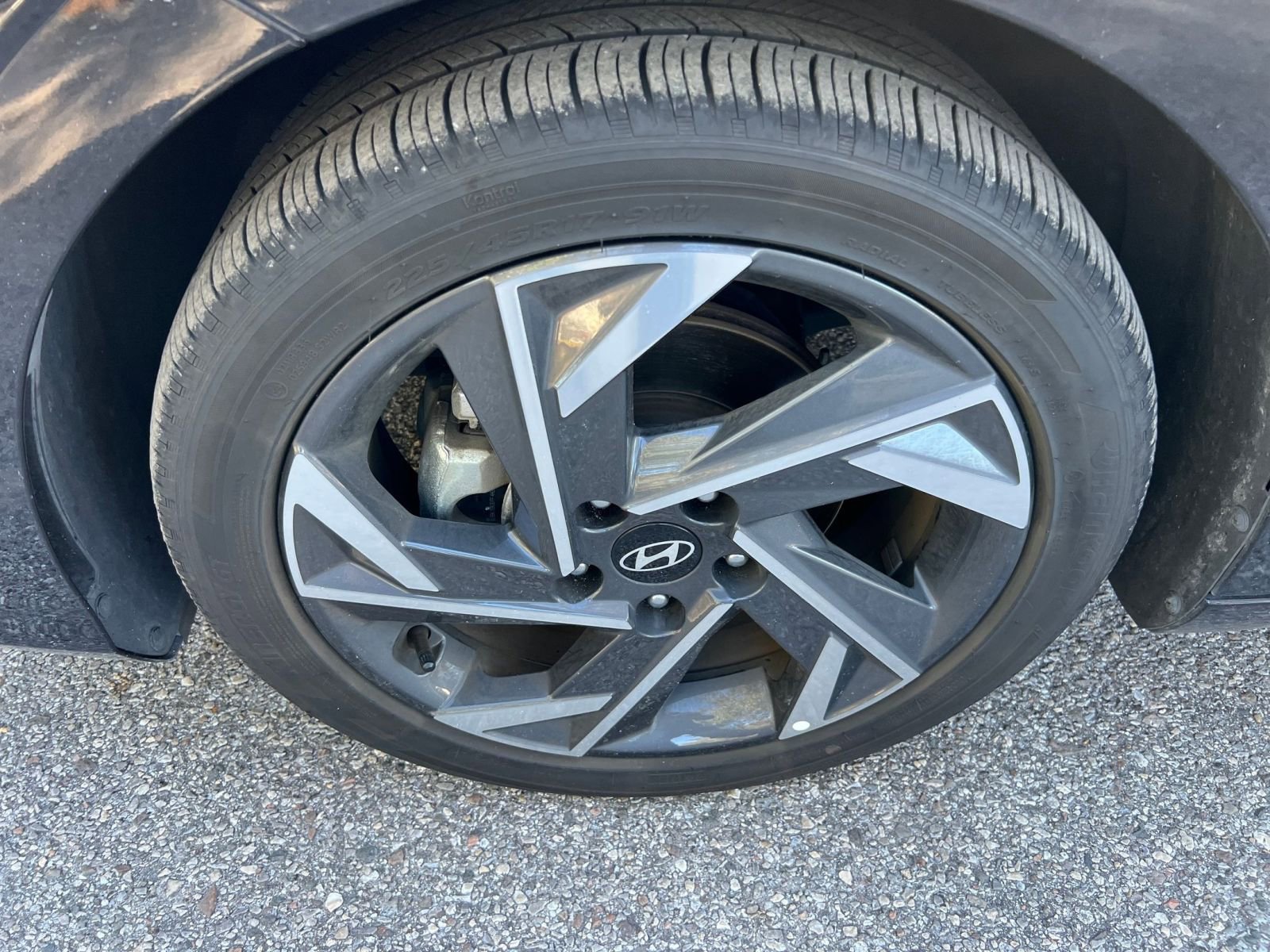 Thumbnail: 2025 Hyundai Elantra - 23